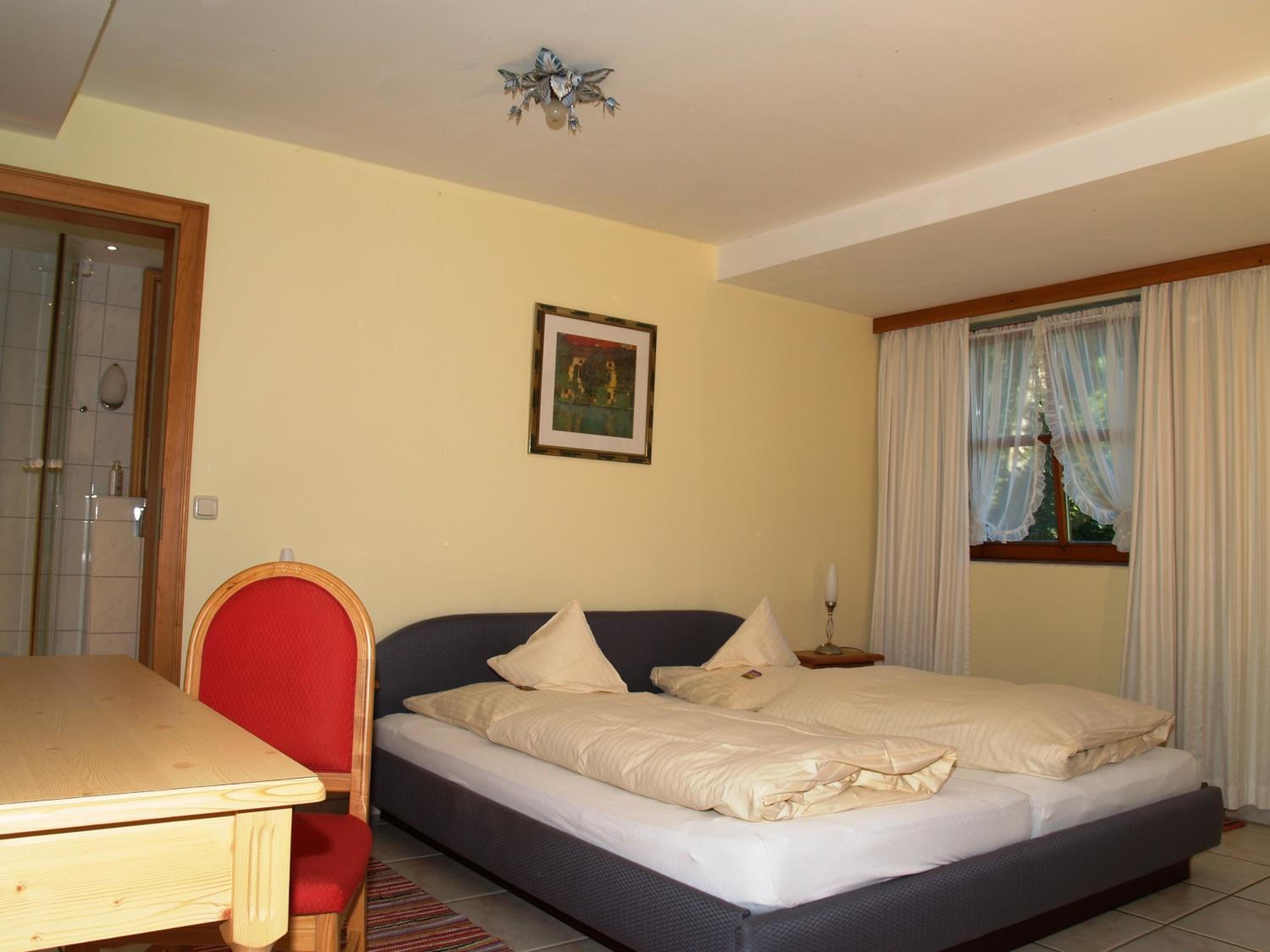 Double Room - Photo 3