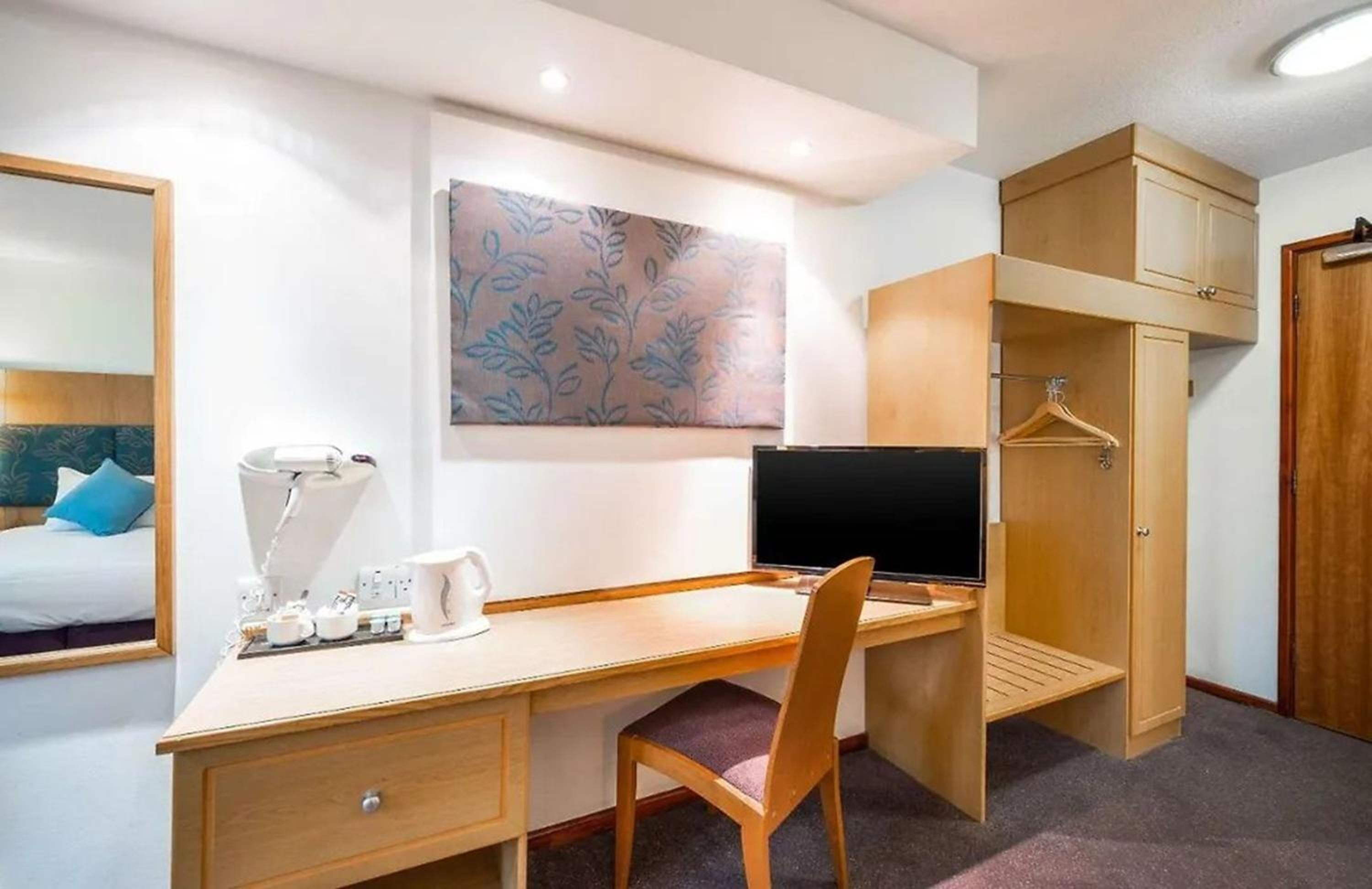 Large Double Room