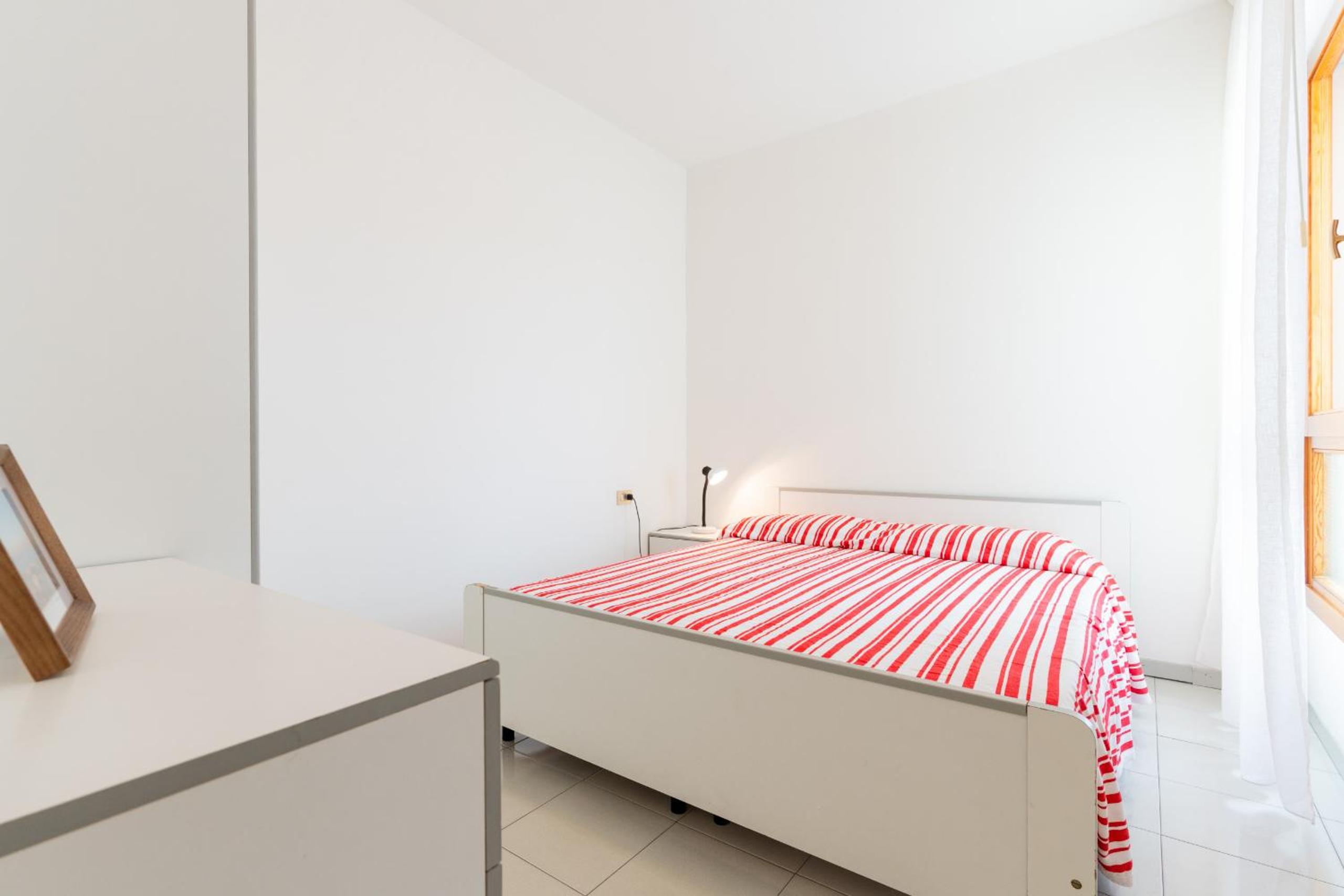 Two-Bedroom Apartment with Sea View photo 3