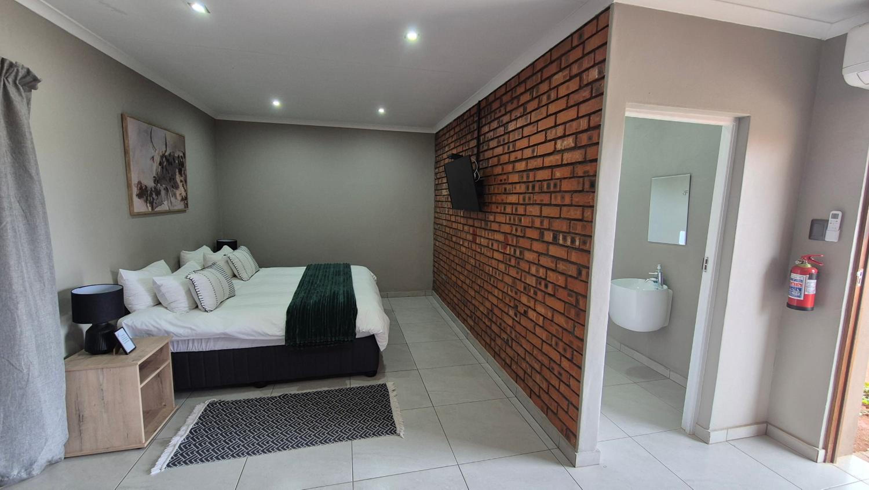 Deluxe Double Room - Photo 6