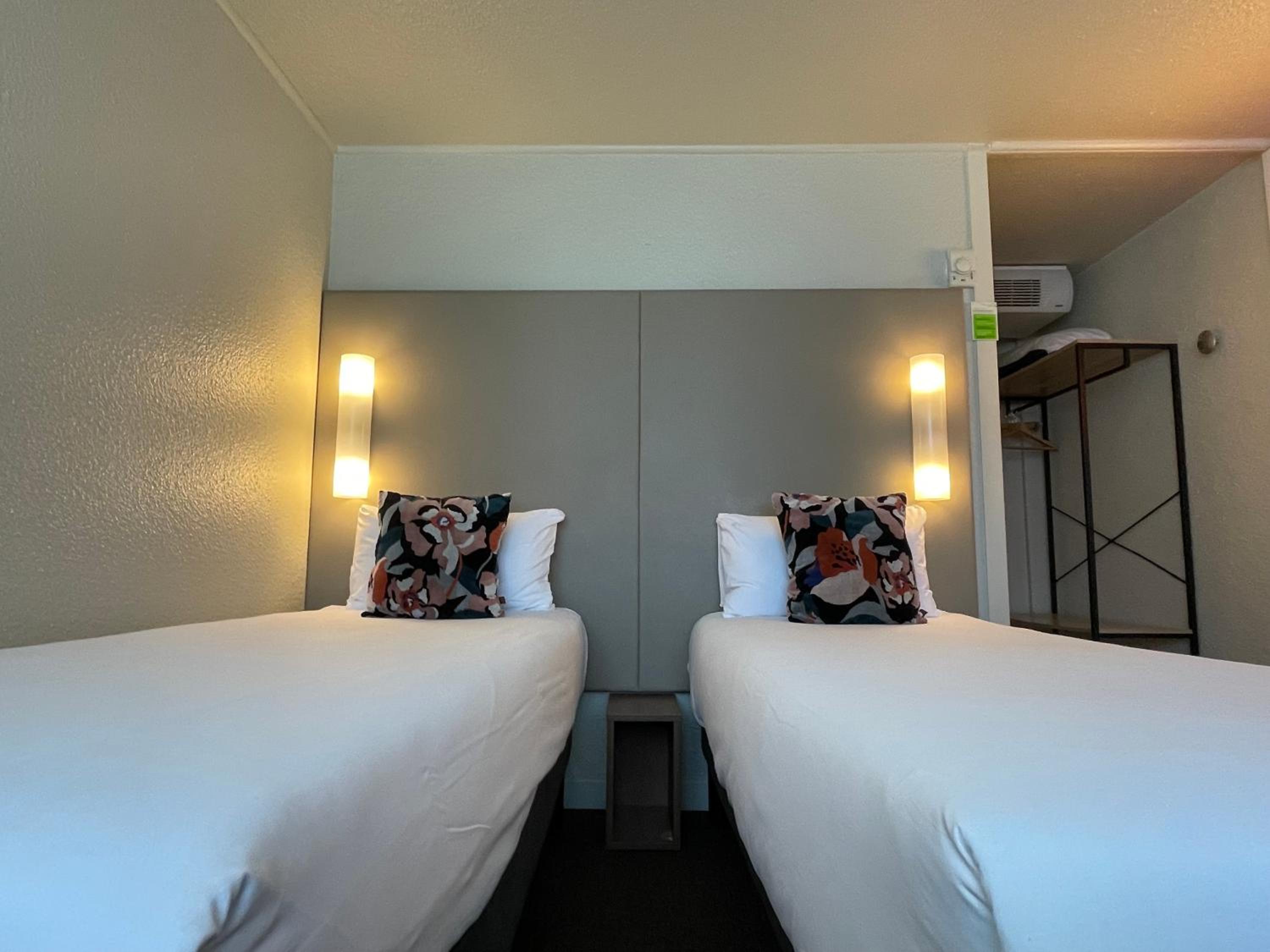 Comfort Twin Room  - Photo 6