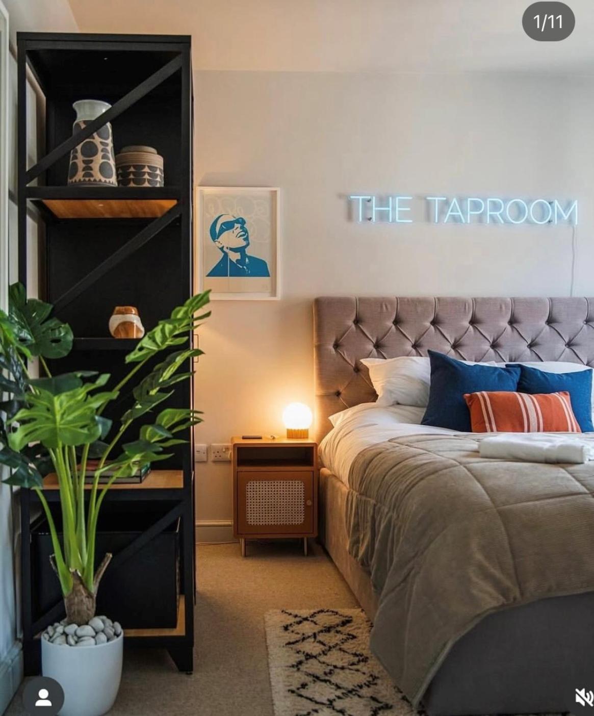 Classic One-Bedroom Apartment with King Bed photo 1