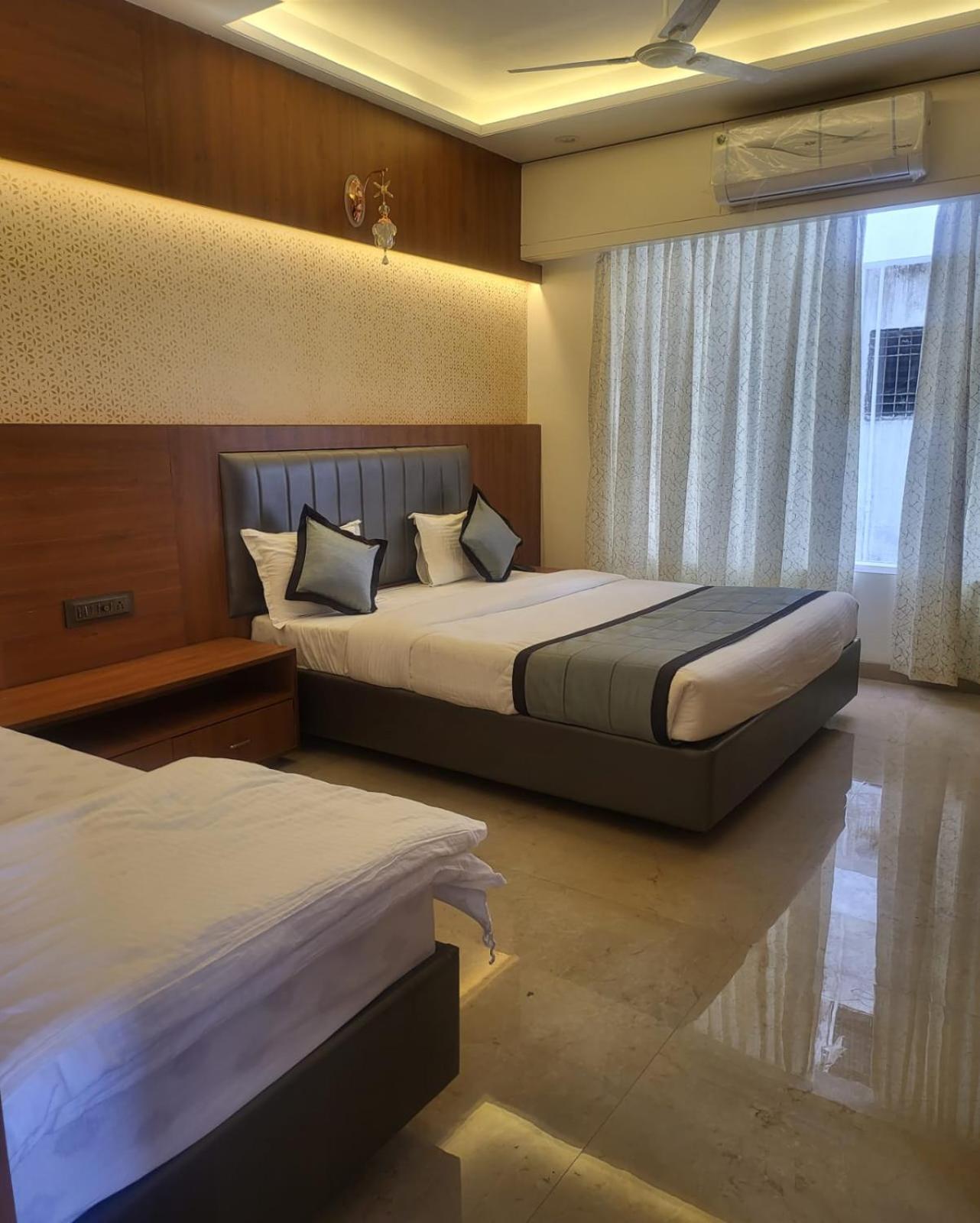 Double or Twin Room photo 2