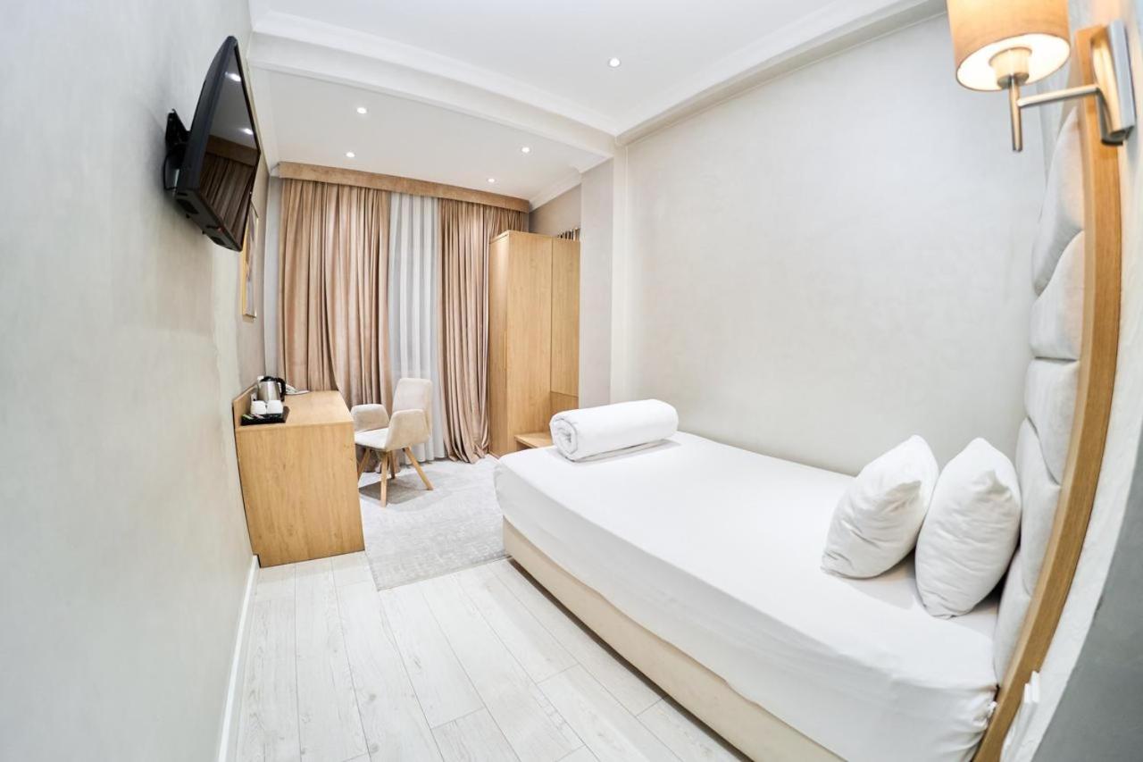 Single Room photo 2