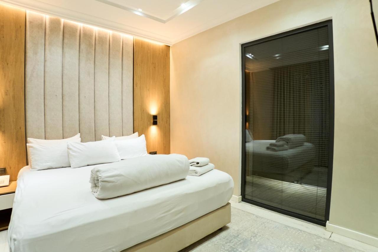 Suite with Balcony photo 2