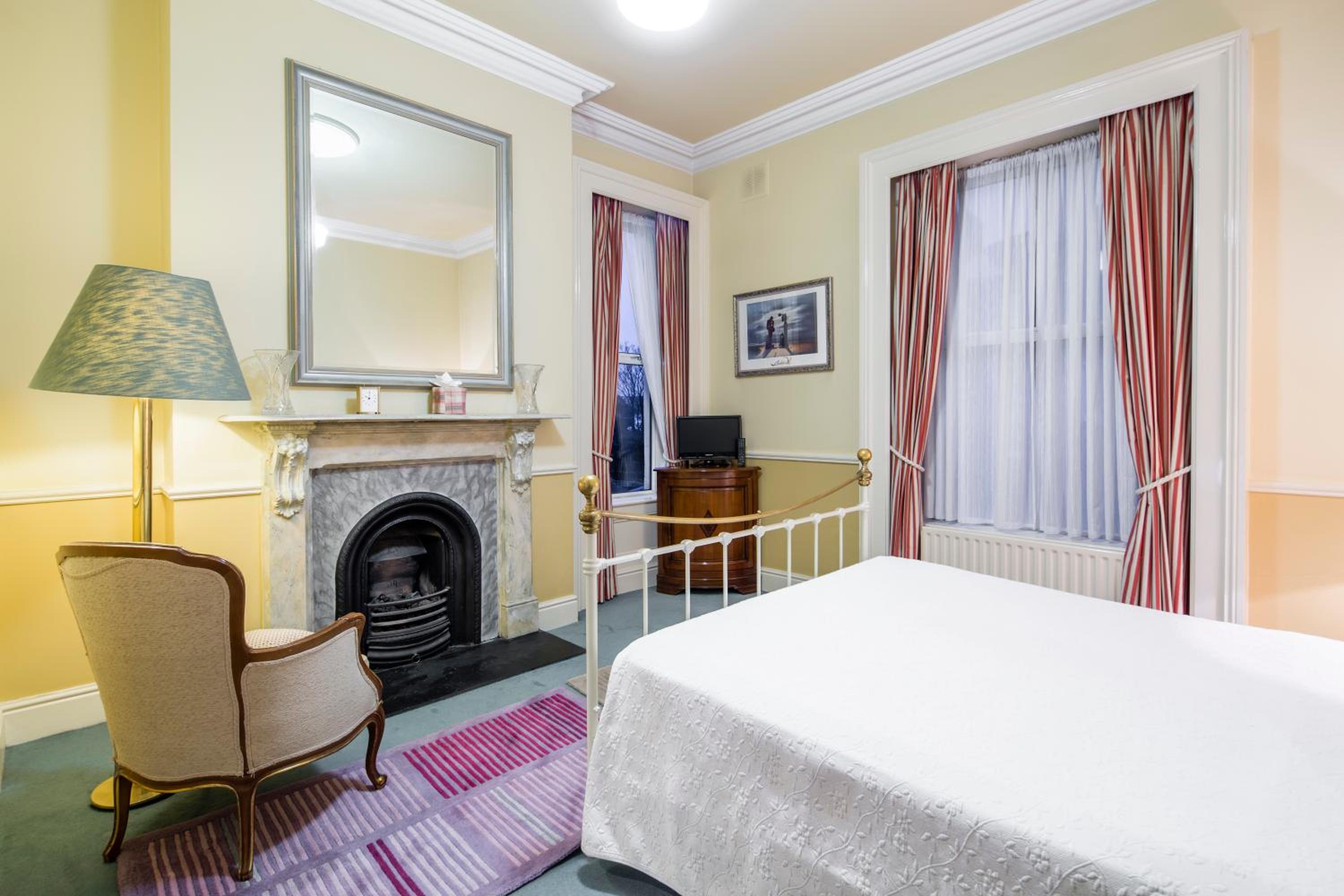 Double Room (1 Adult) photo 2