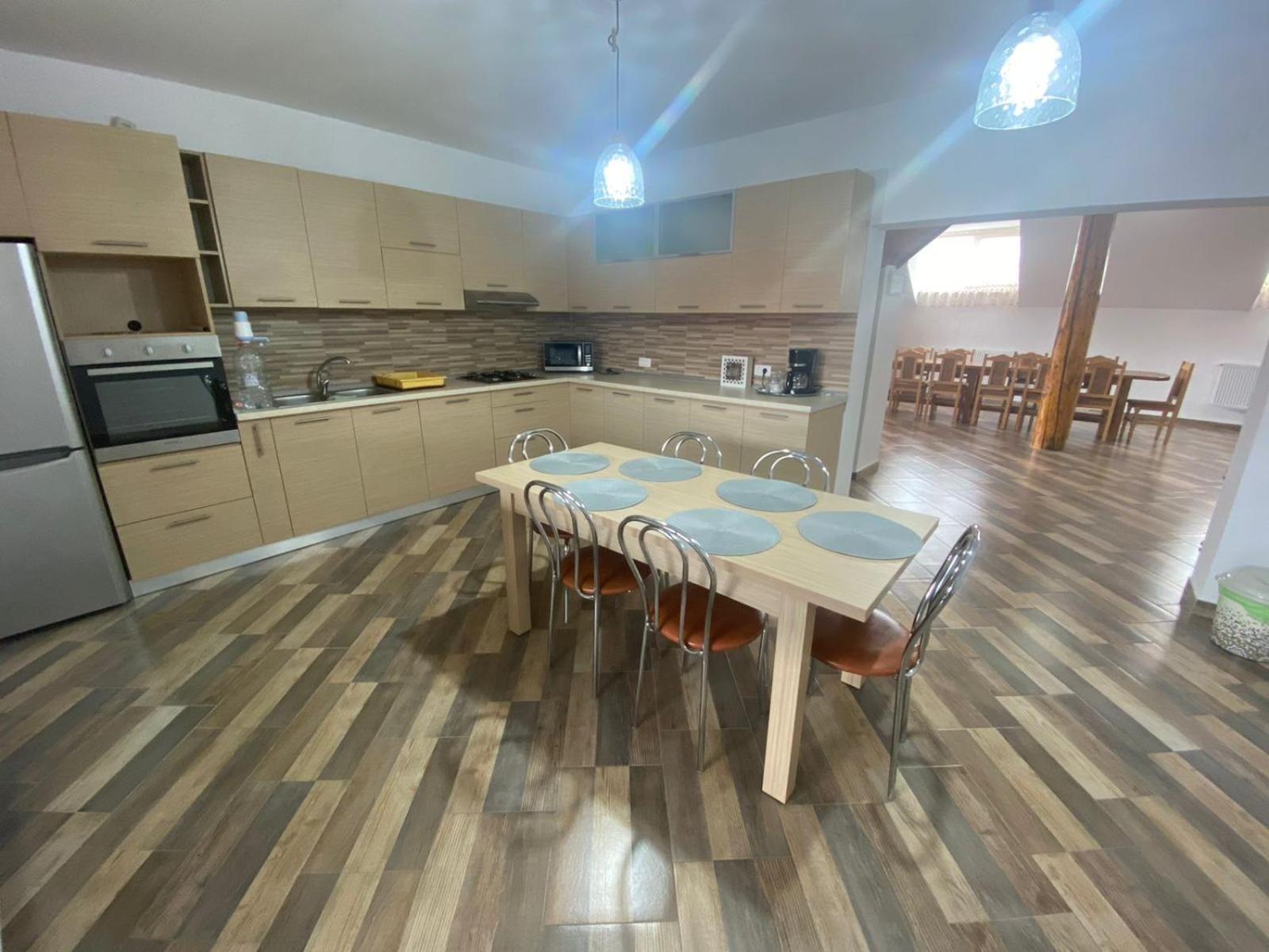 Four-Room Apartment - Photo 7