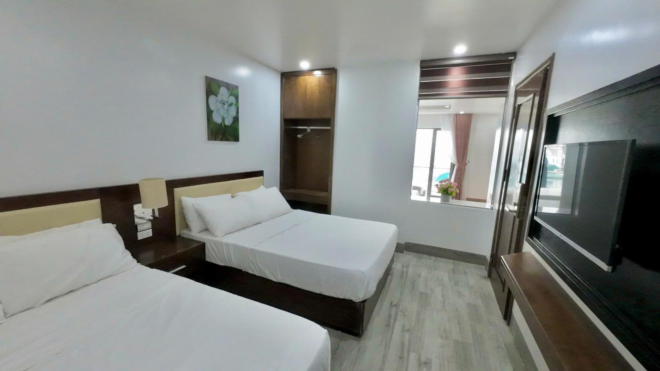 4-Bed Mixed Dormitory Room photo 2