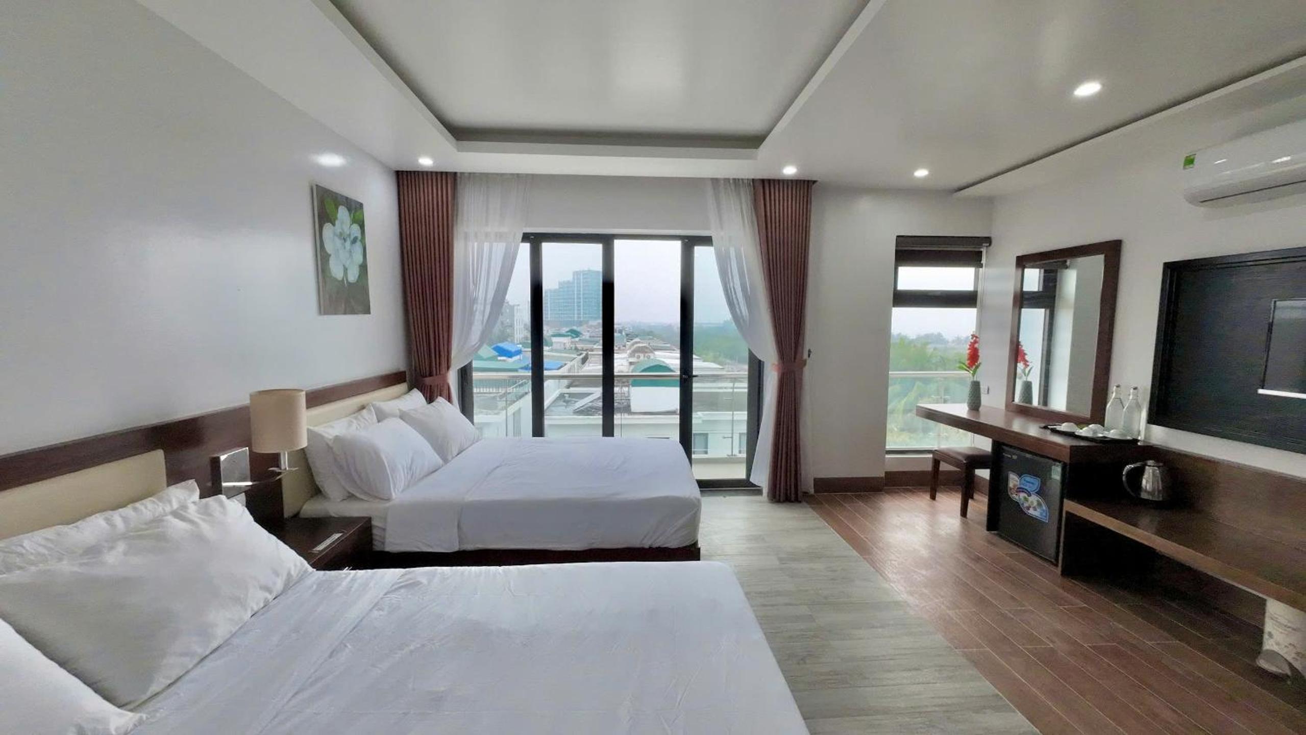 4-Bed Mixed Dormitory Room photo 3