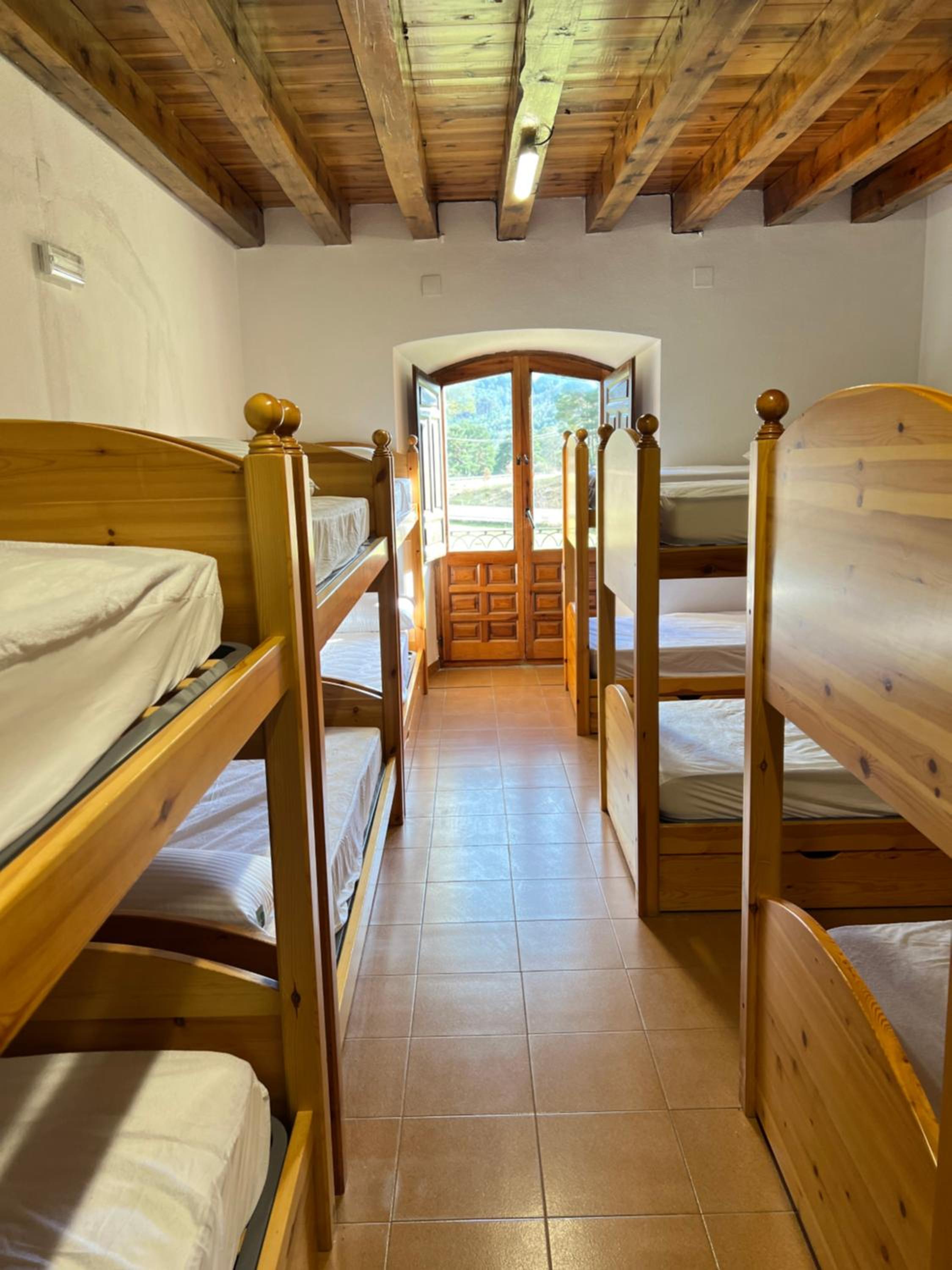 Single Bed in 10-Bed Dormitory Room