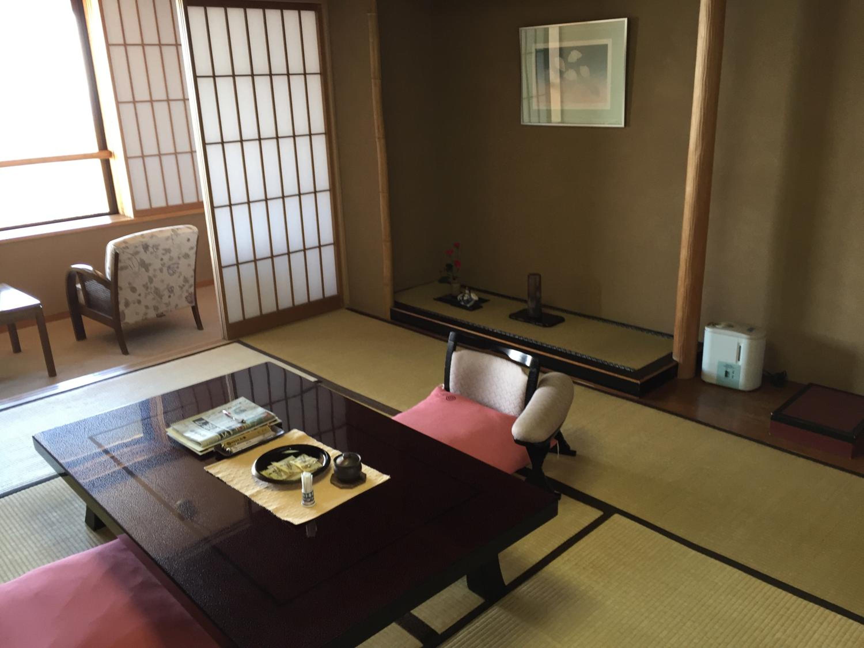Japanese-Style Room - West Building photo 3