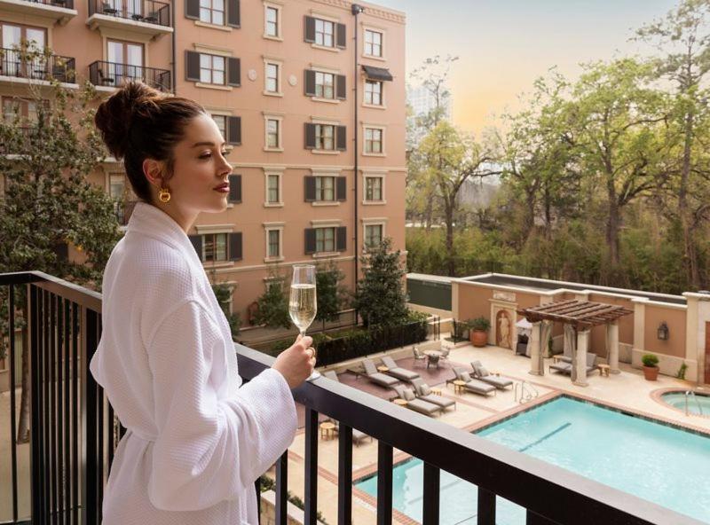 Suite with Pool View