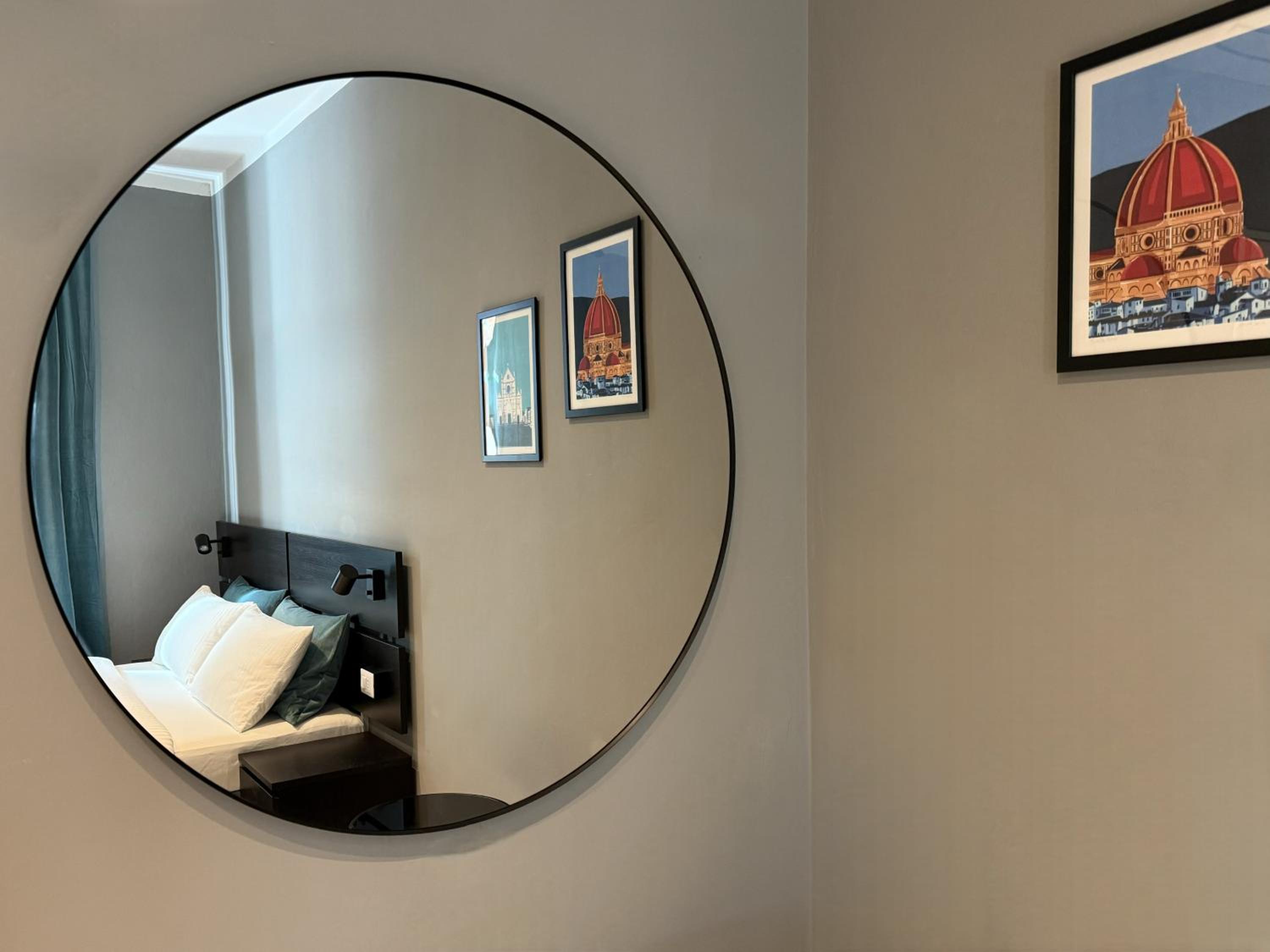 Large Double Room photo 3