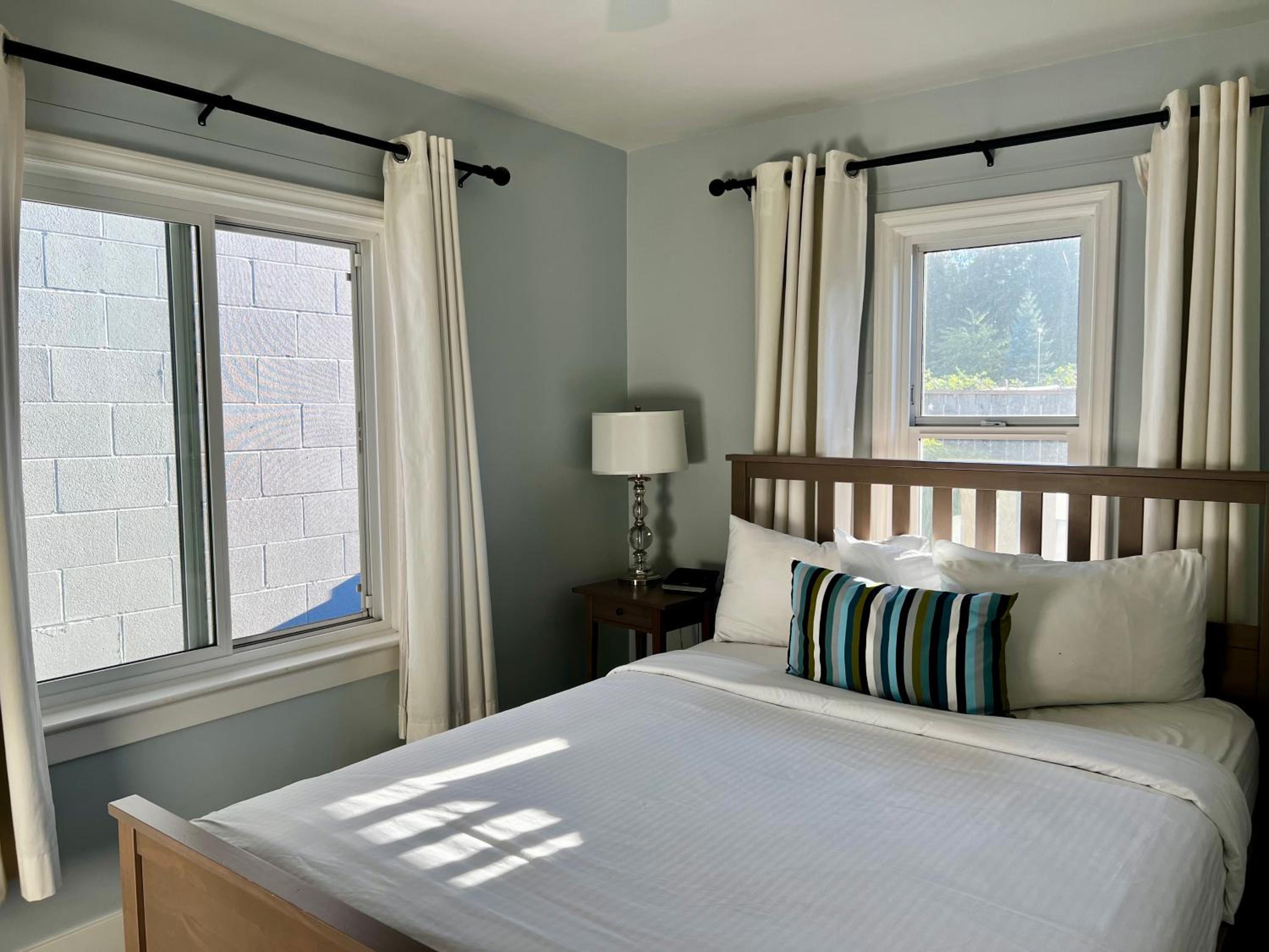 Three-Bedroom Villa photo 2