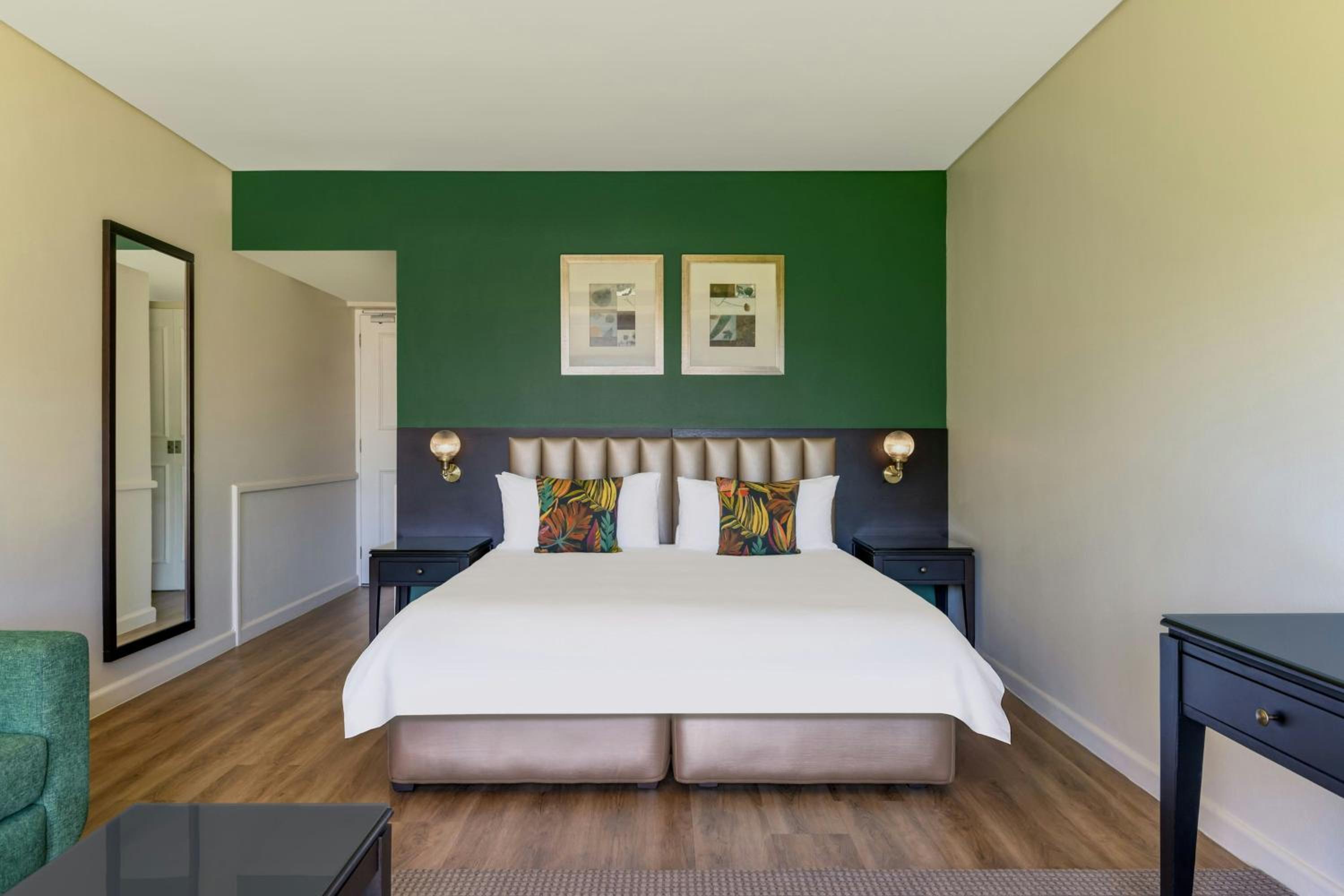 King Room with Garden View - Photo 1