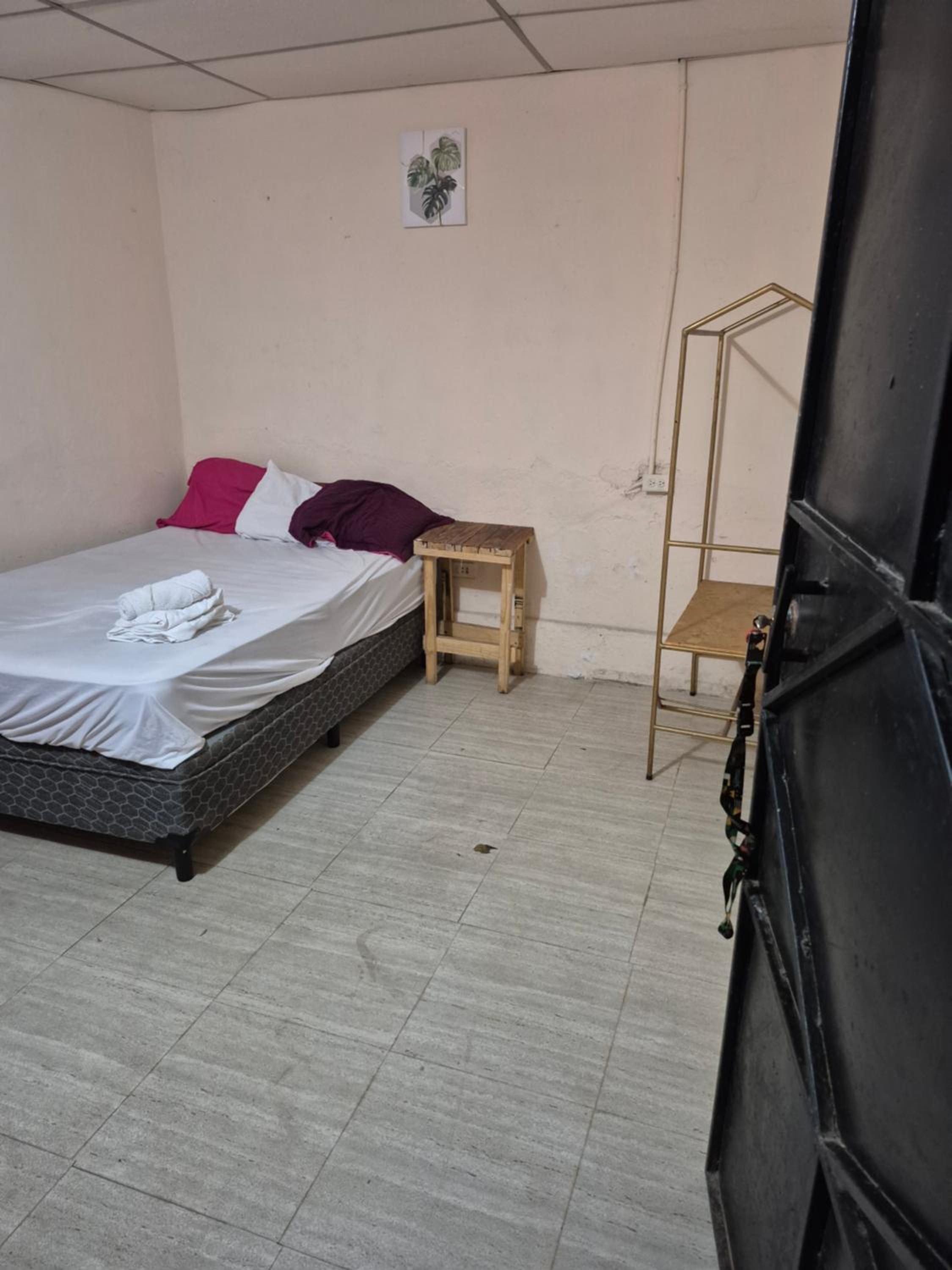 Economy Double Room photo 3