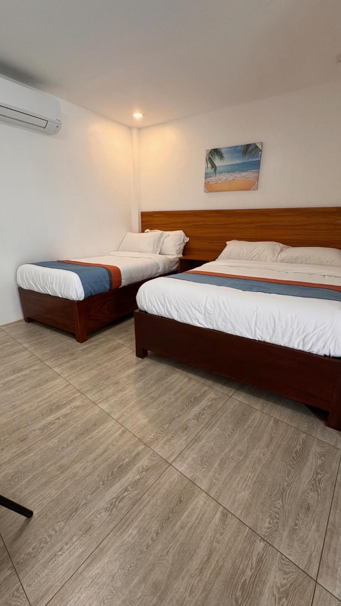 Basic Triple Room photo 3