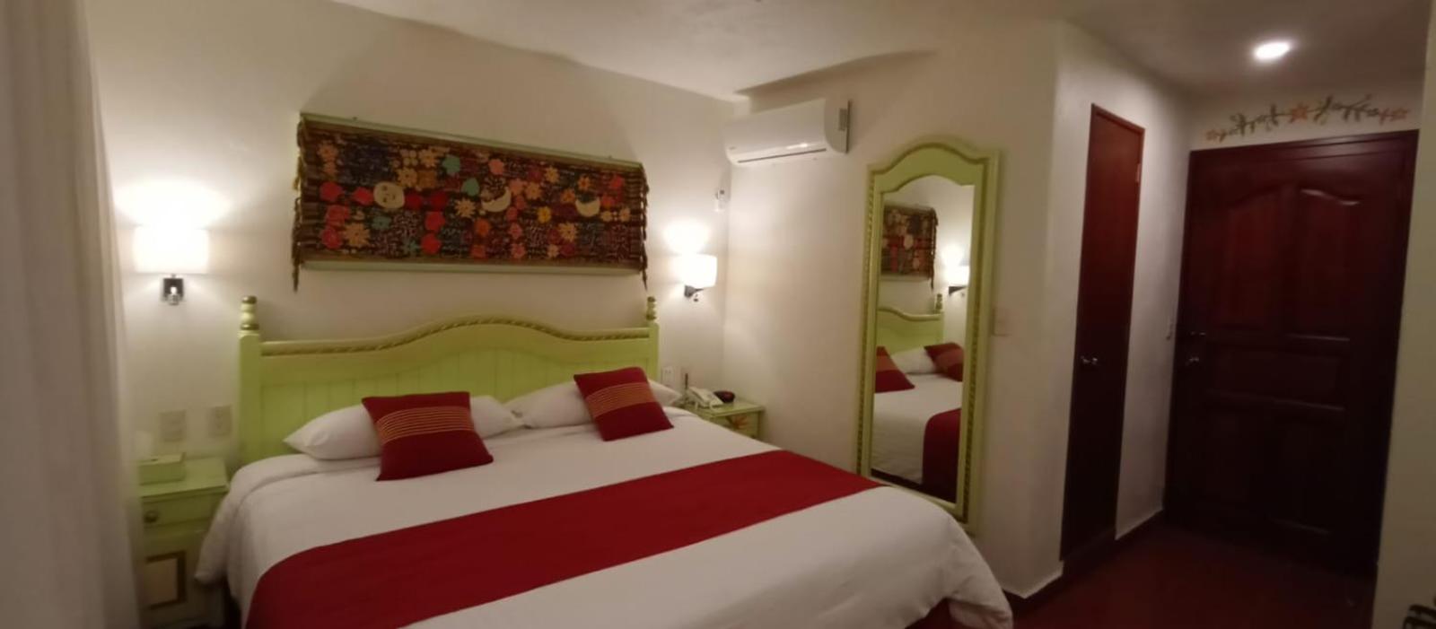 Queen Room with Garden View photo 1