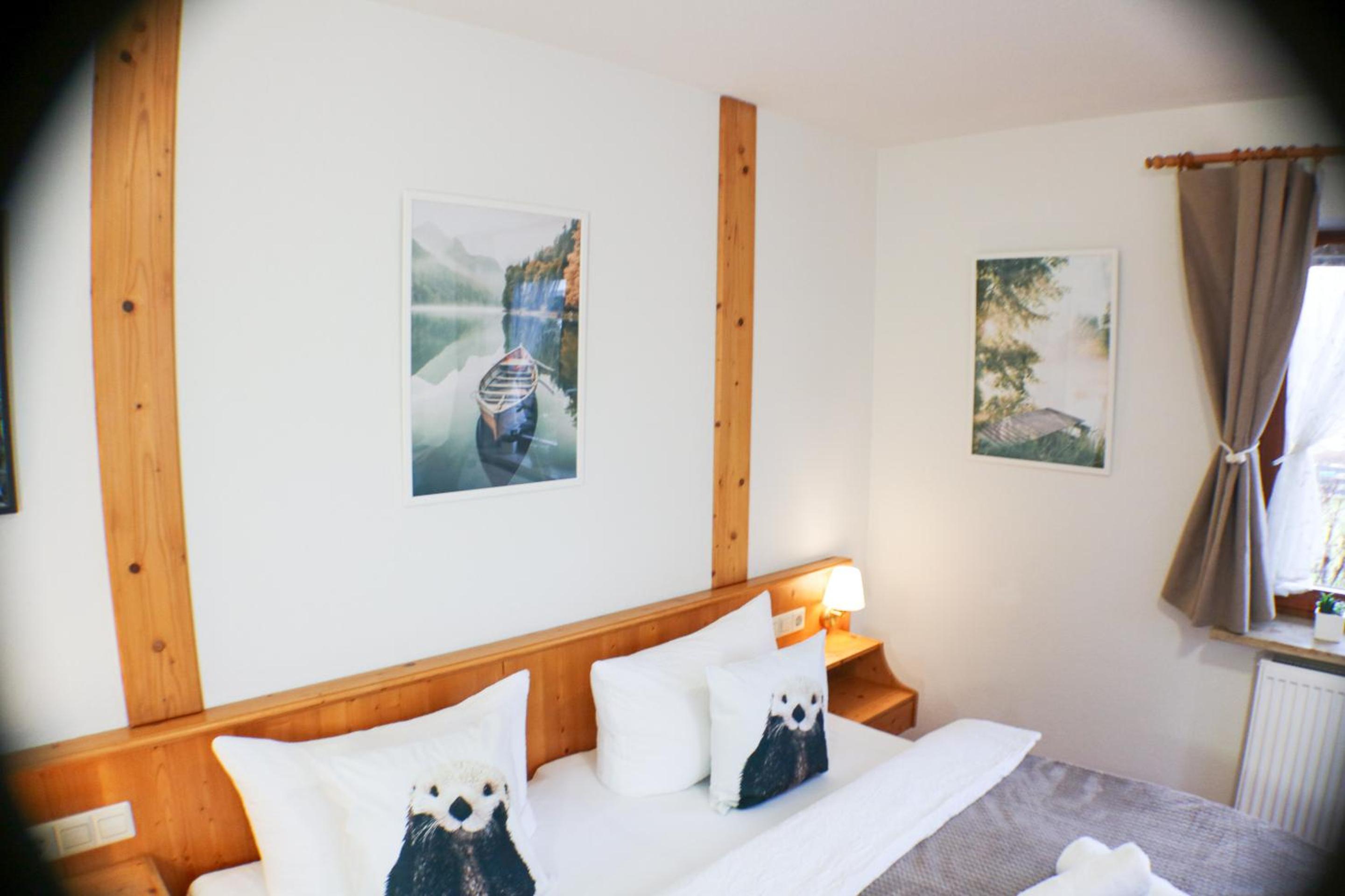 Standard Double Room photo 3