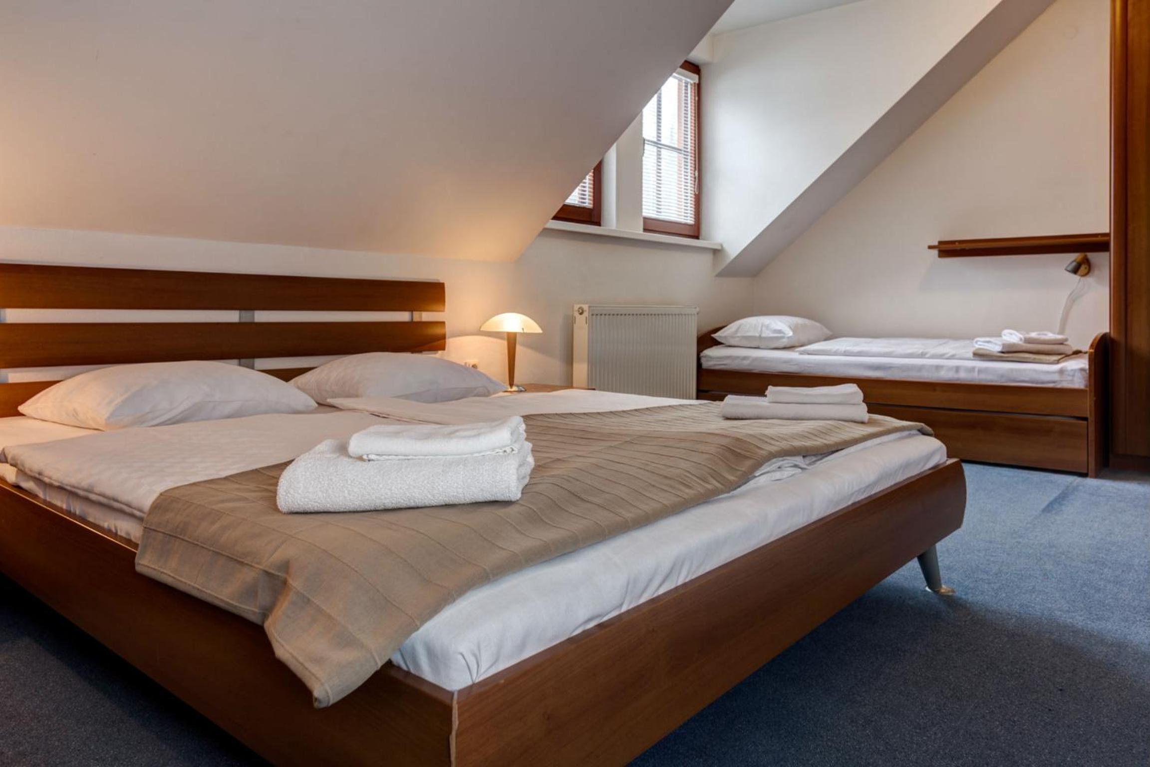 One-Bedroom Apartment (4 Adults) with extra bed A7 photo 1