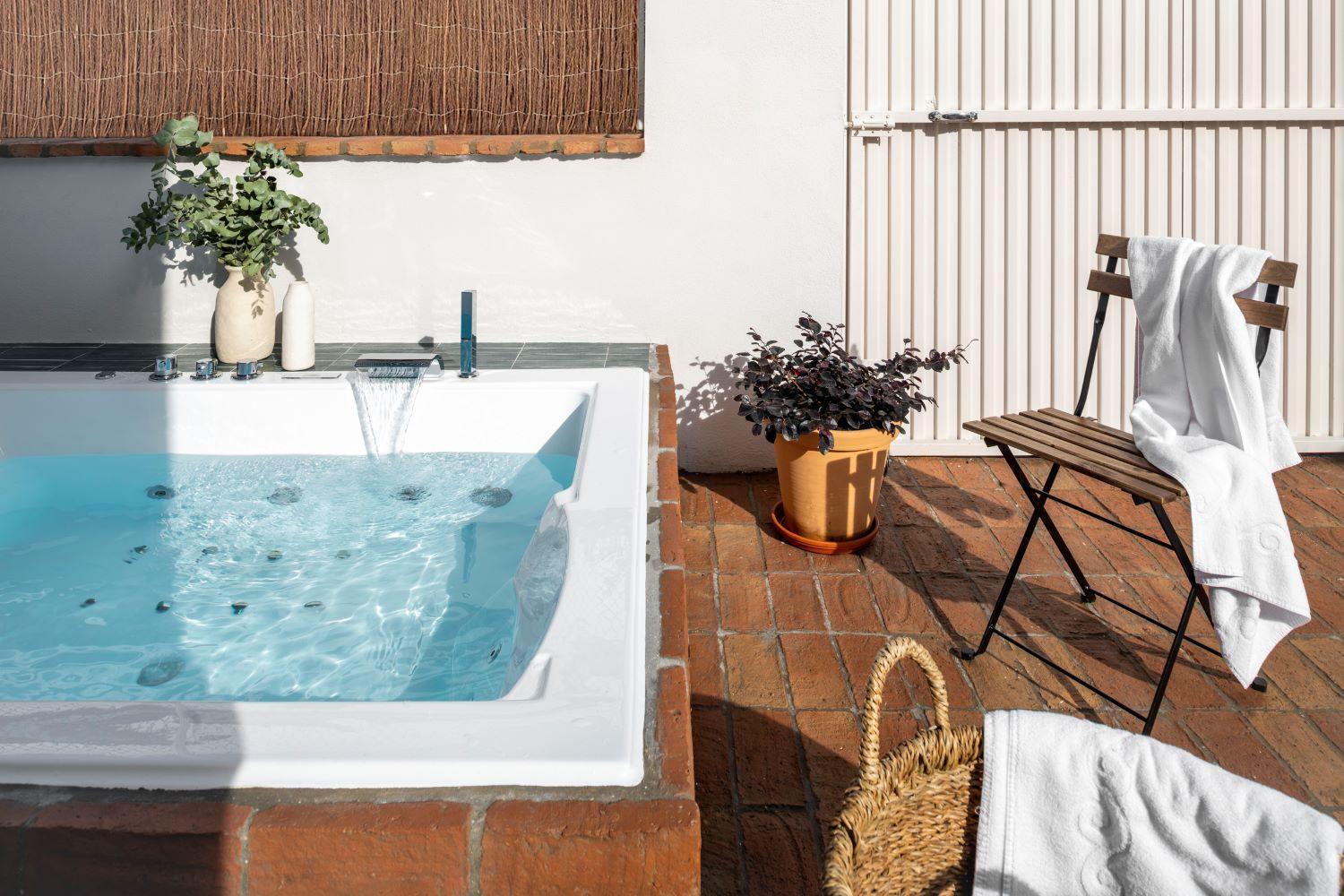 One-Bedroom Apartment with Spa Bath