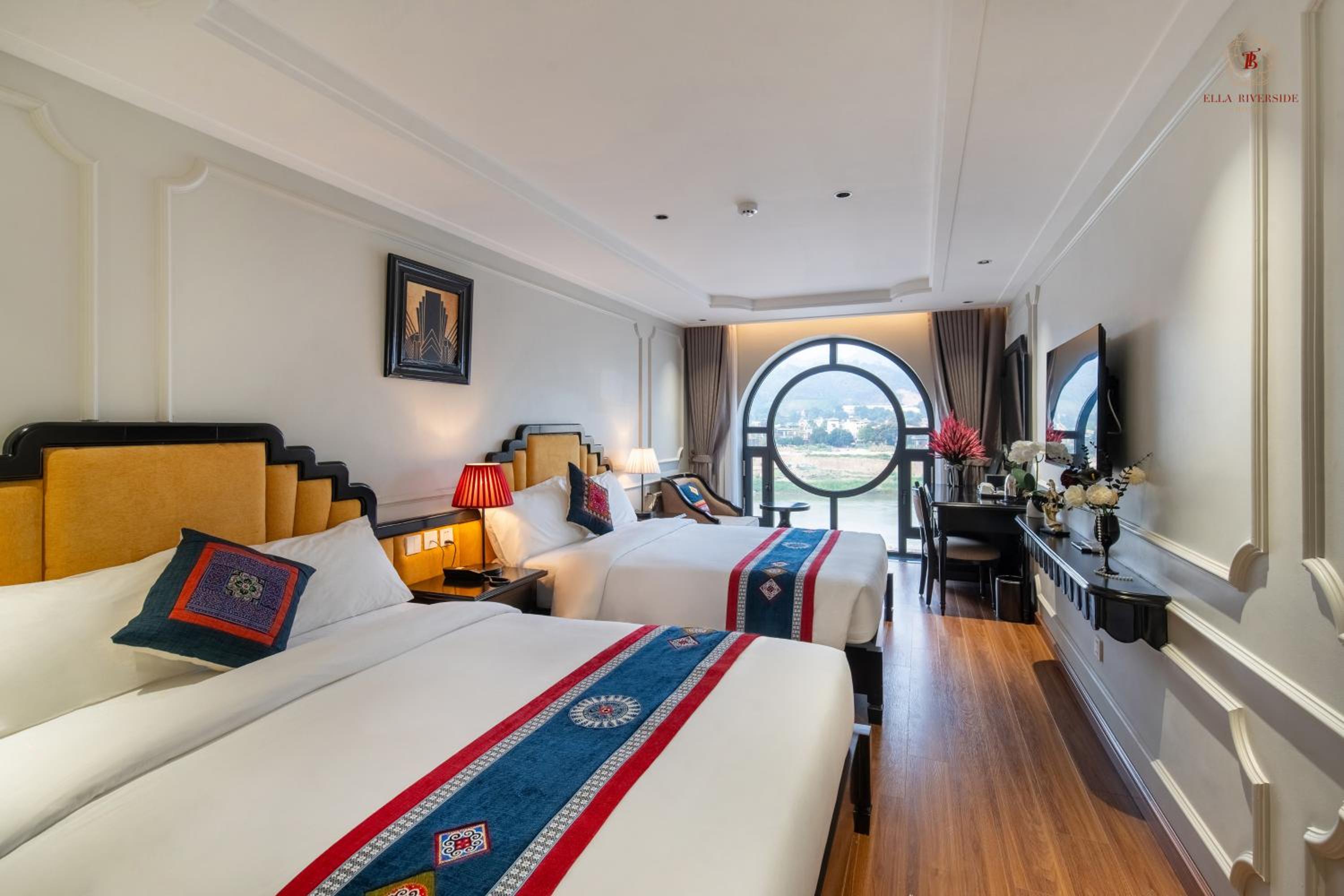Deluxe Twin Room photo 2
