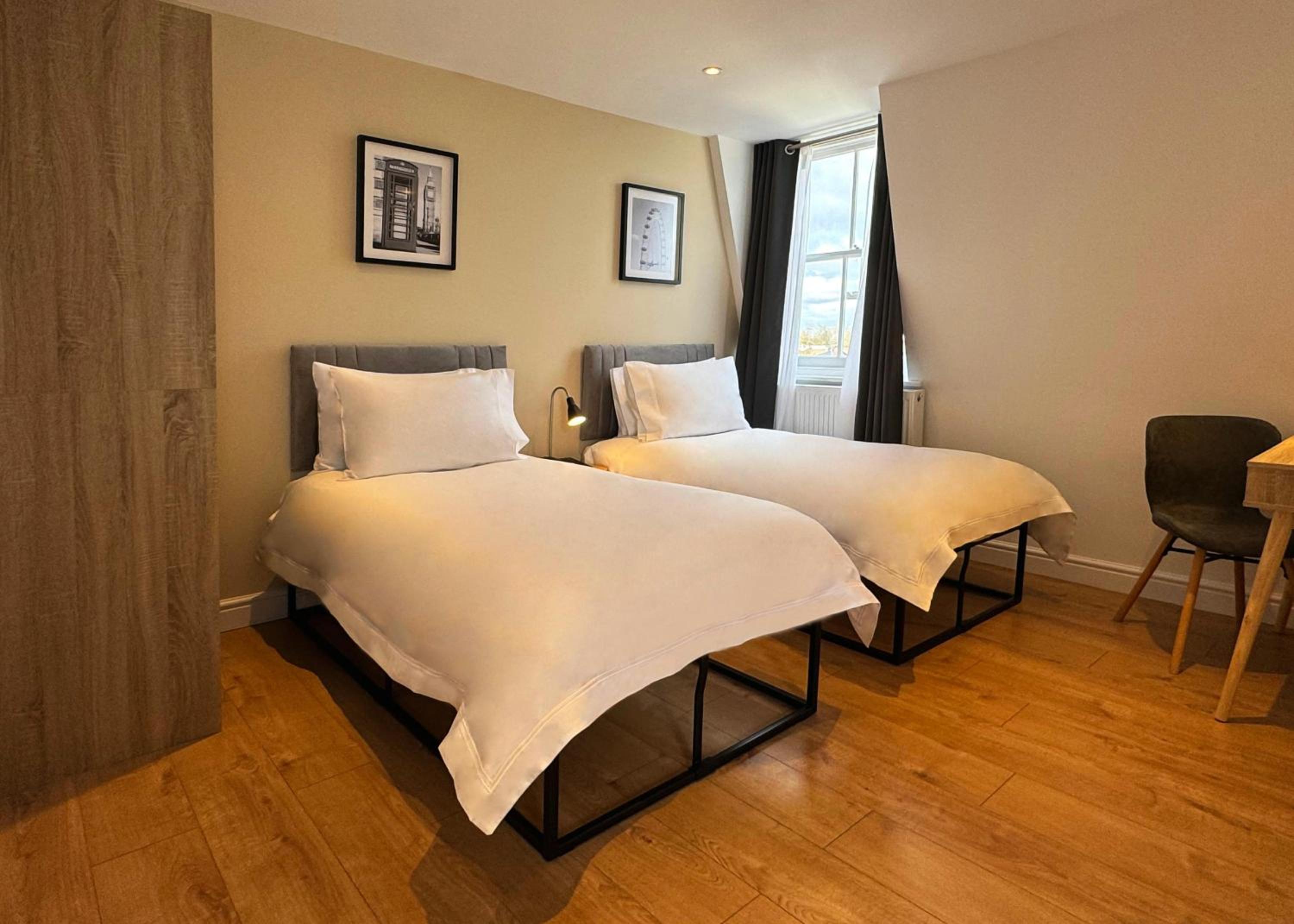 Premier Twin Room photo 1
