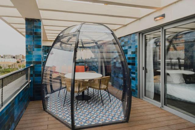 Suite with City View