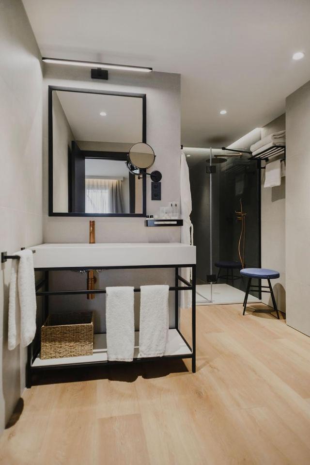 Suite with City View