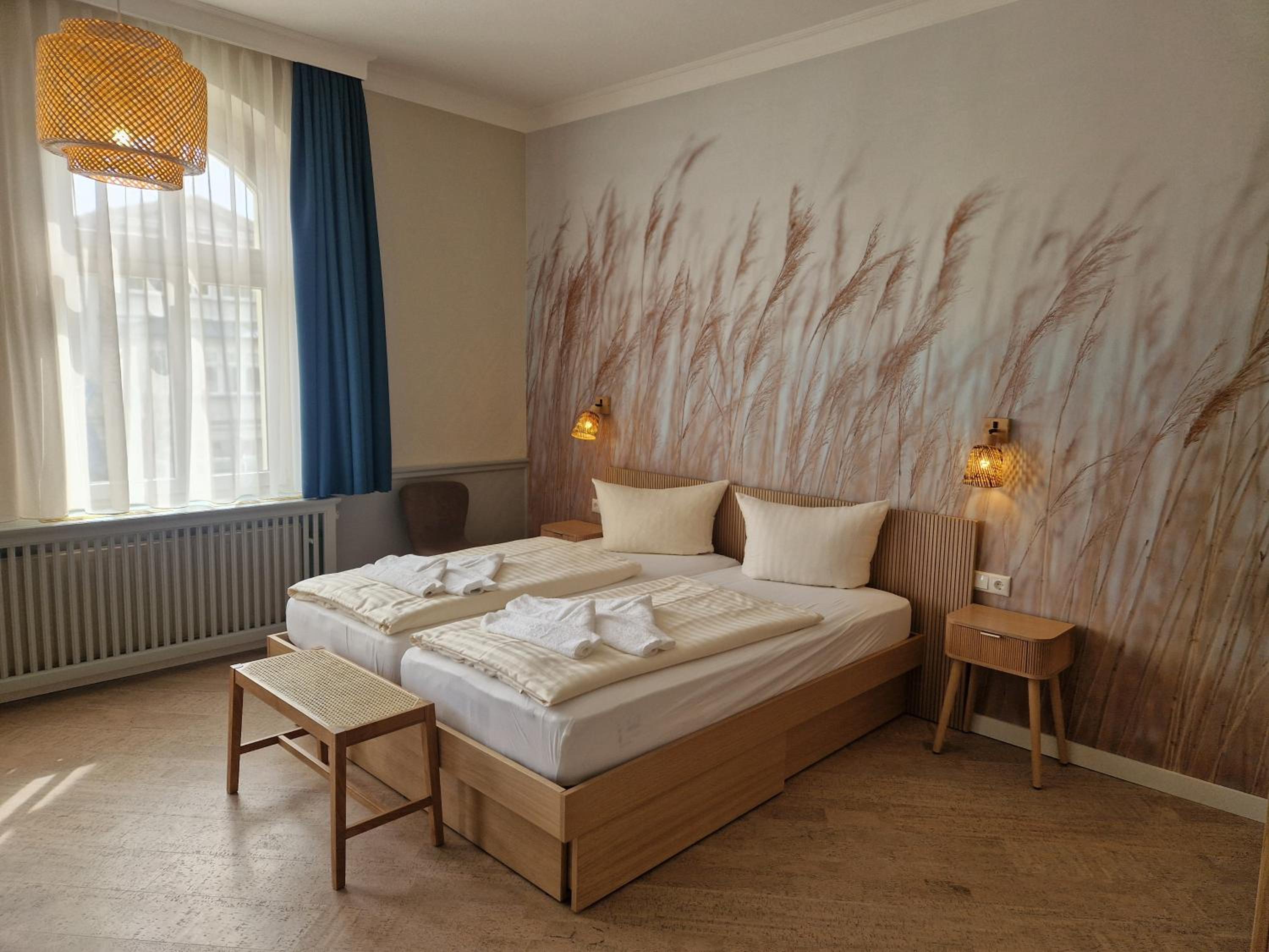 Deluxe Suite with Sea View photo 3