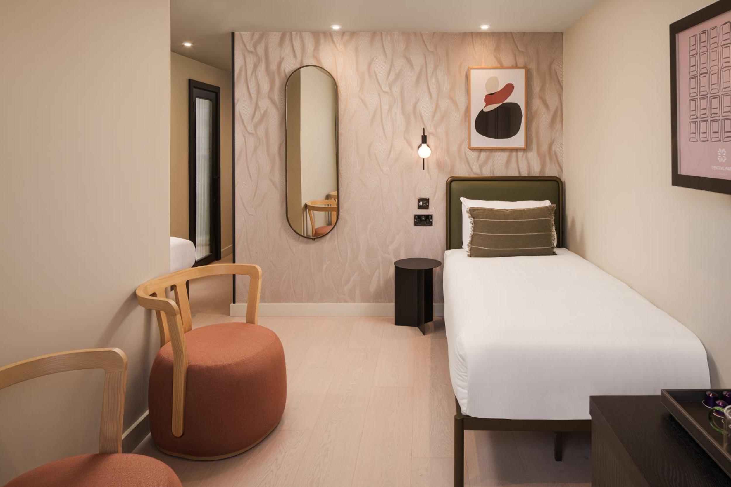 Quadruple Room *Newly Refurbished* photo 1