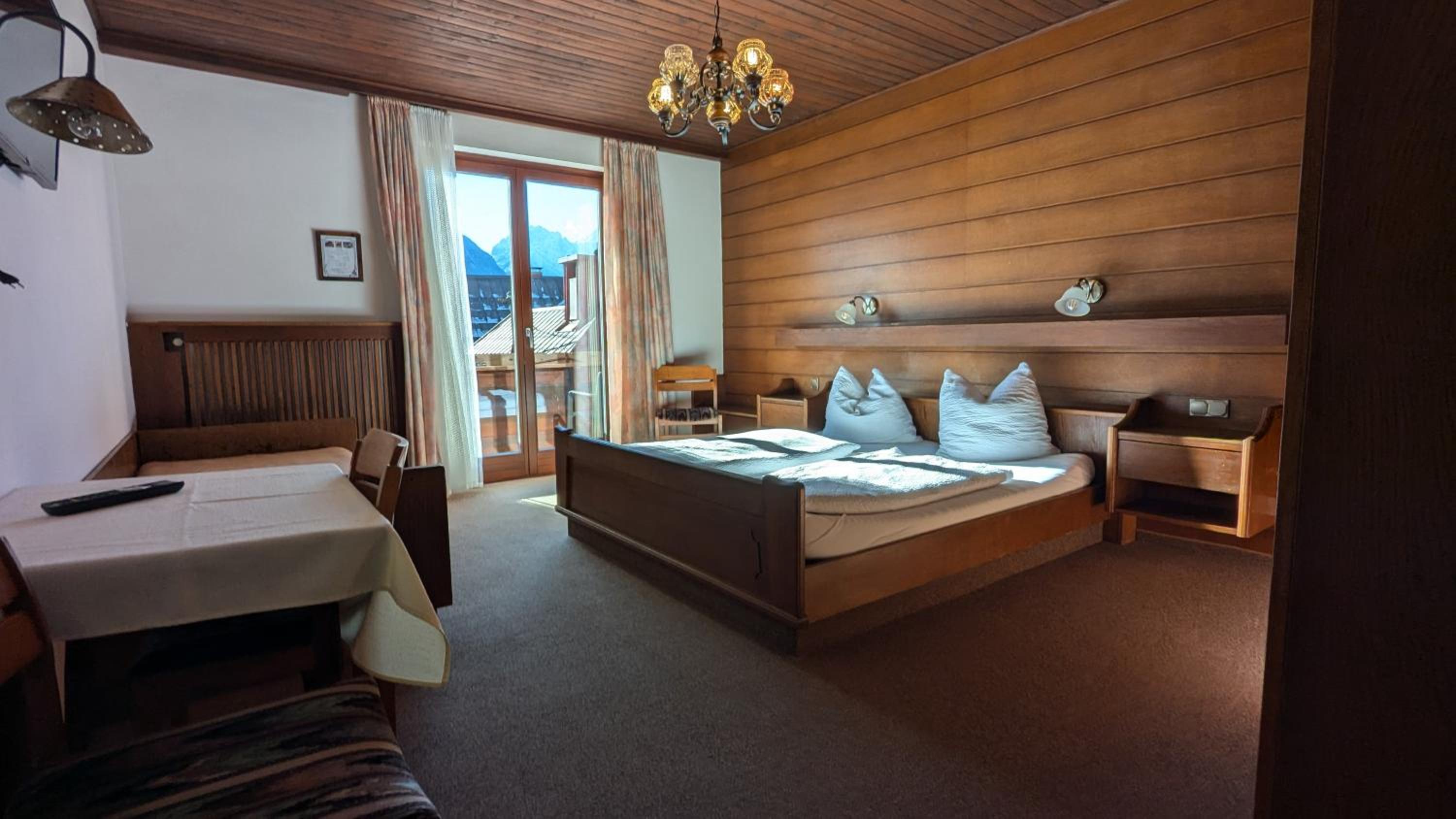 Standard Triple Room photo 1
