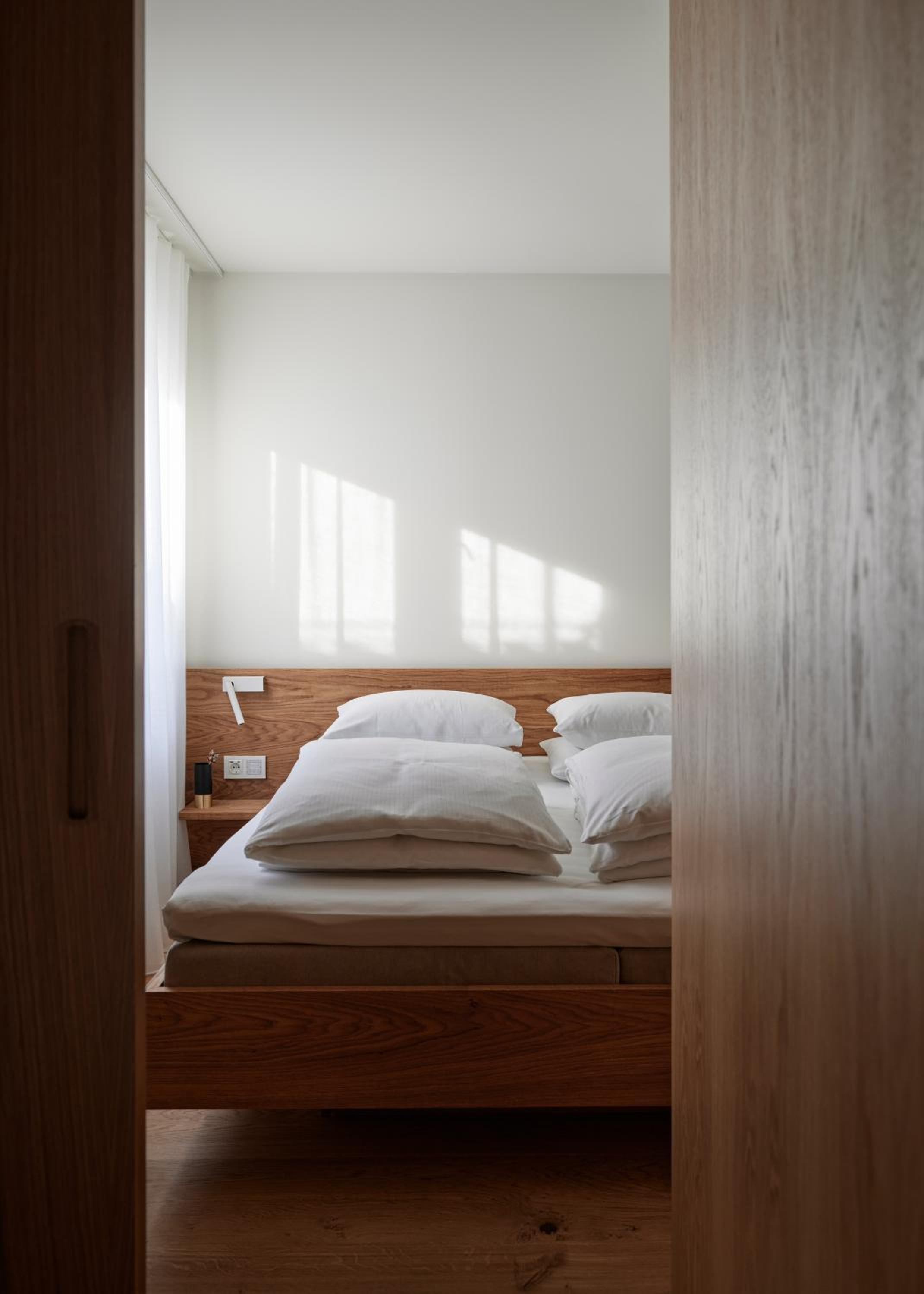 The Apartment - Photo 14
