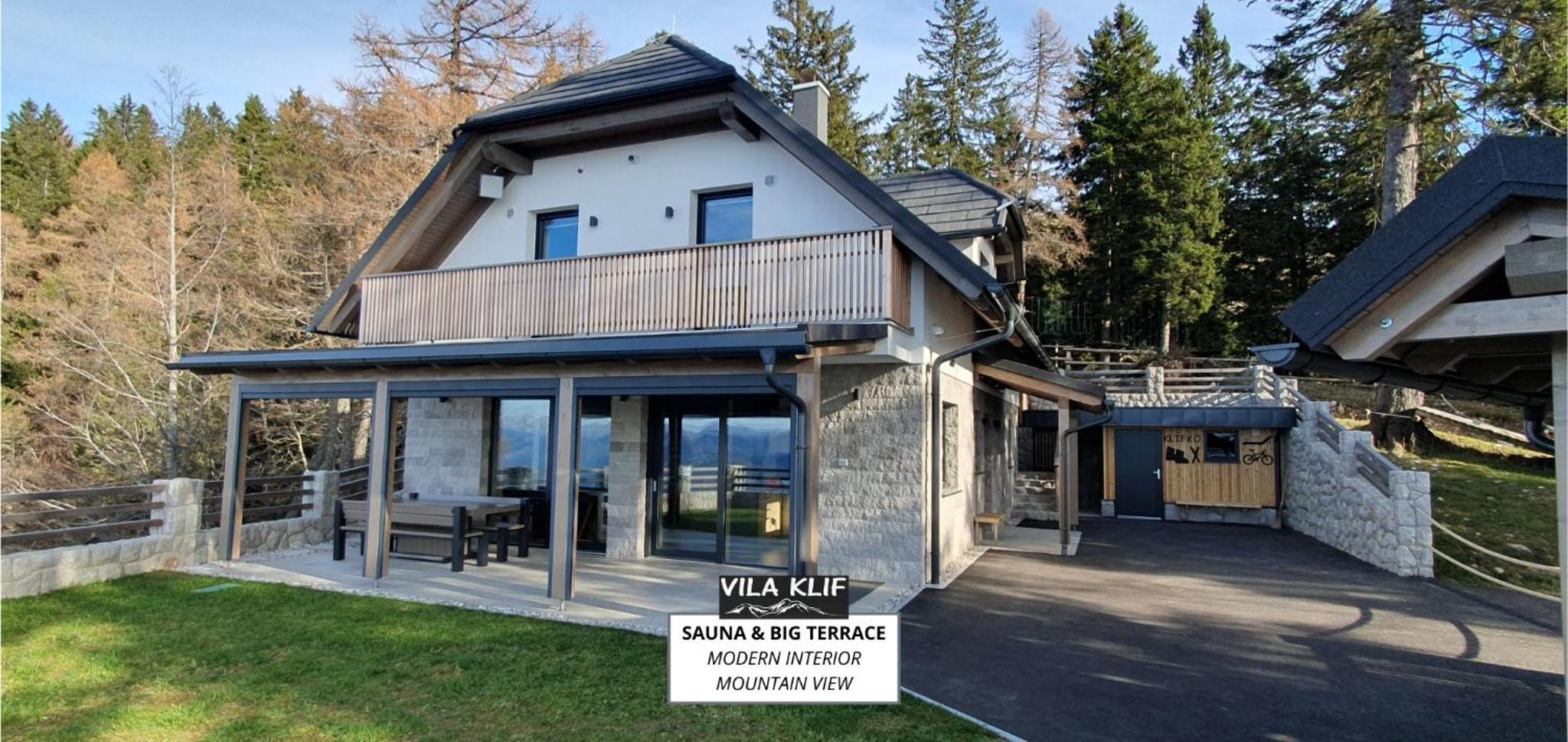 Four-Bedroom House photo 1