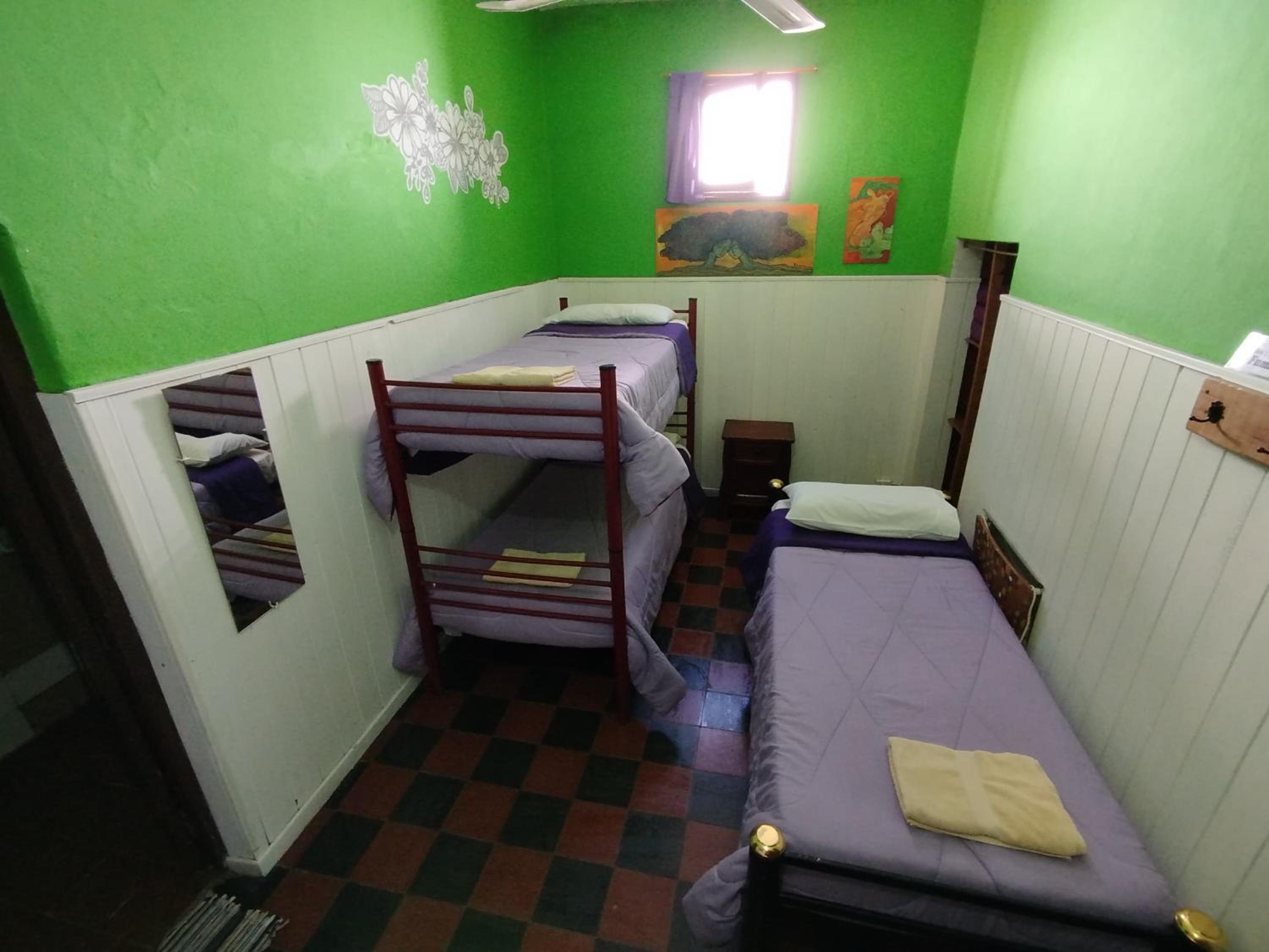 Triple Room with Bathroom photo 2