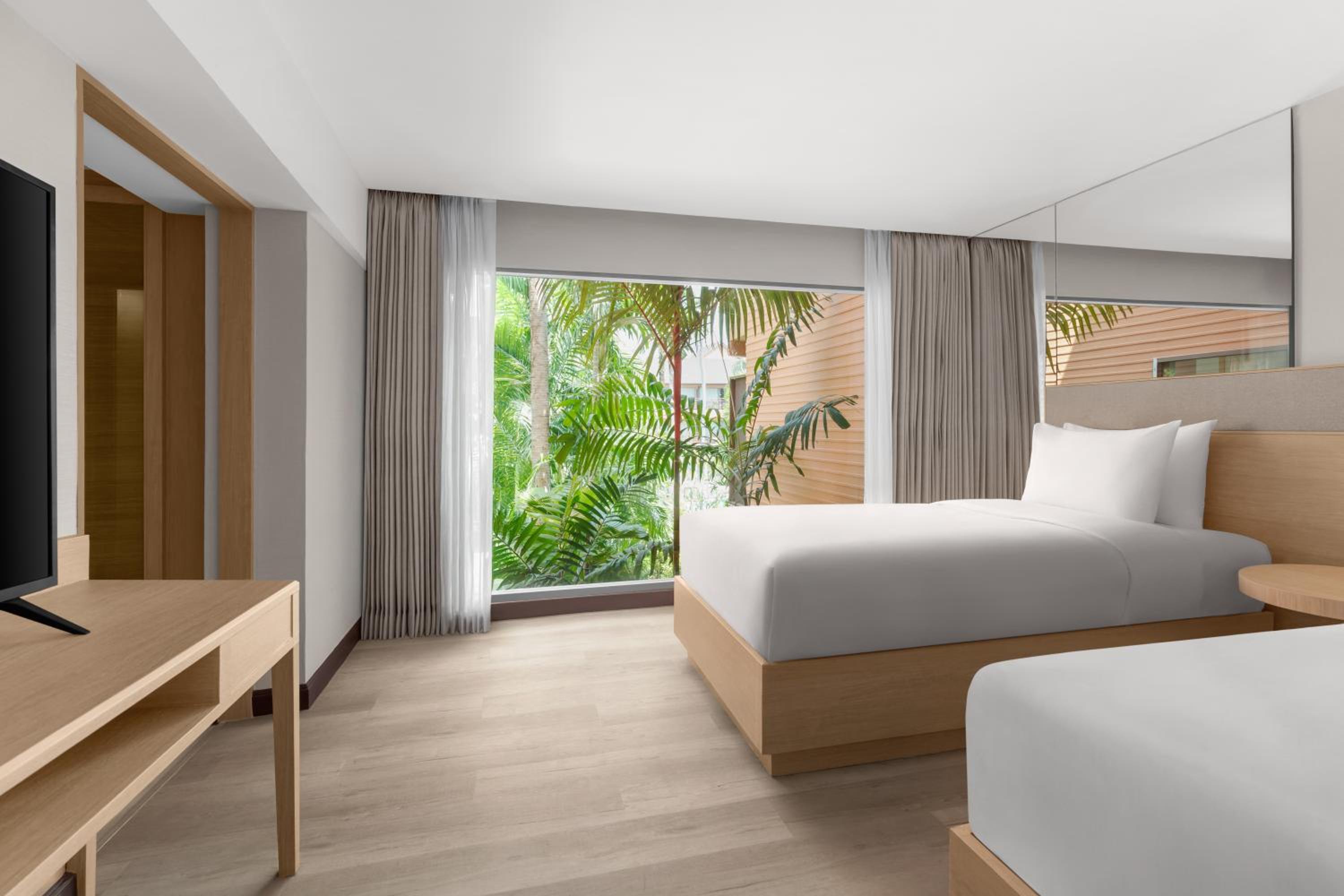 Two Bedroom Family Suite - Photo 3
