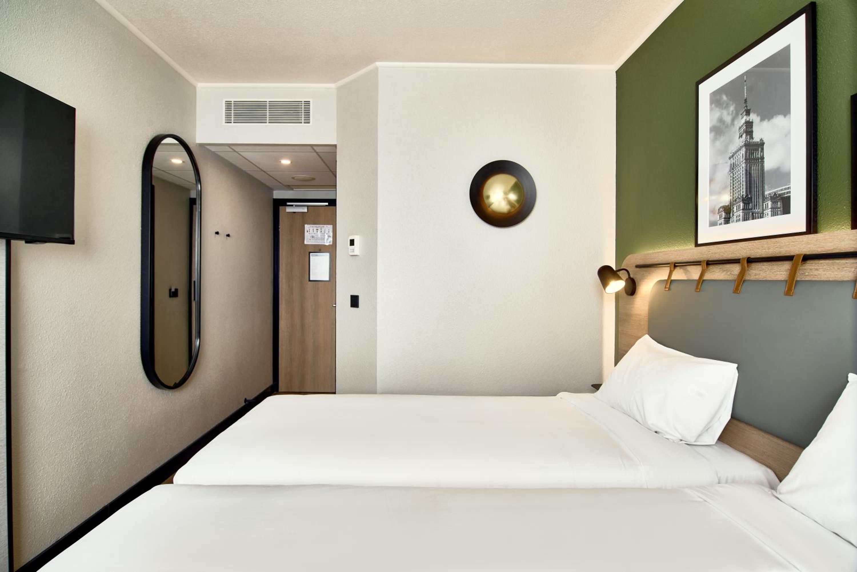 Standard Room - 2 Single Beds - Photo 4