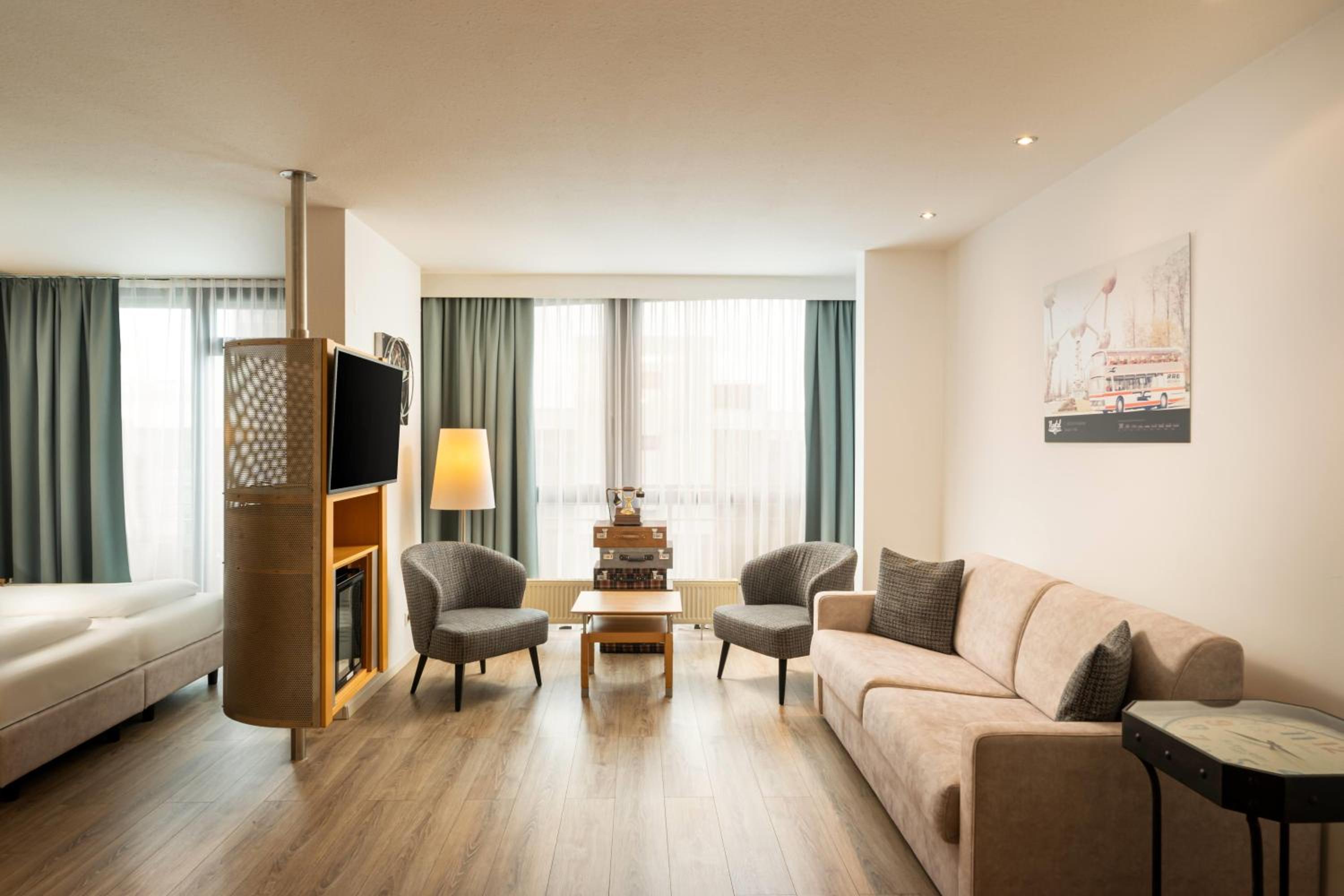 Junior Suite