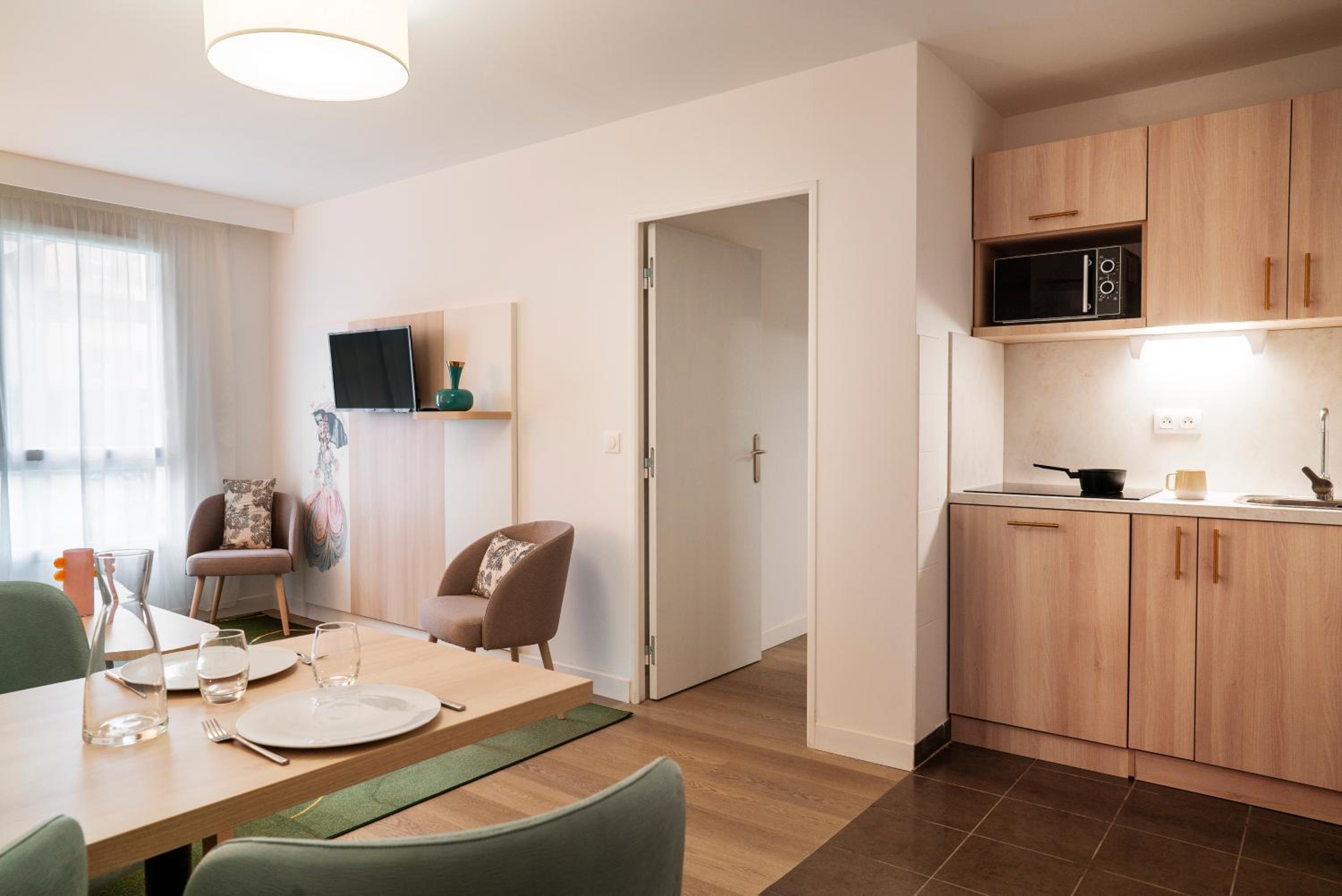 Two-Bedroom Apartment photo 2