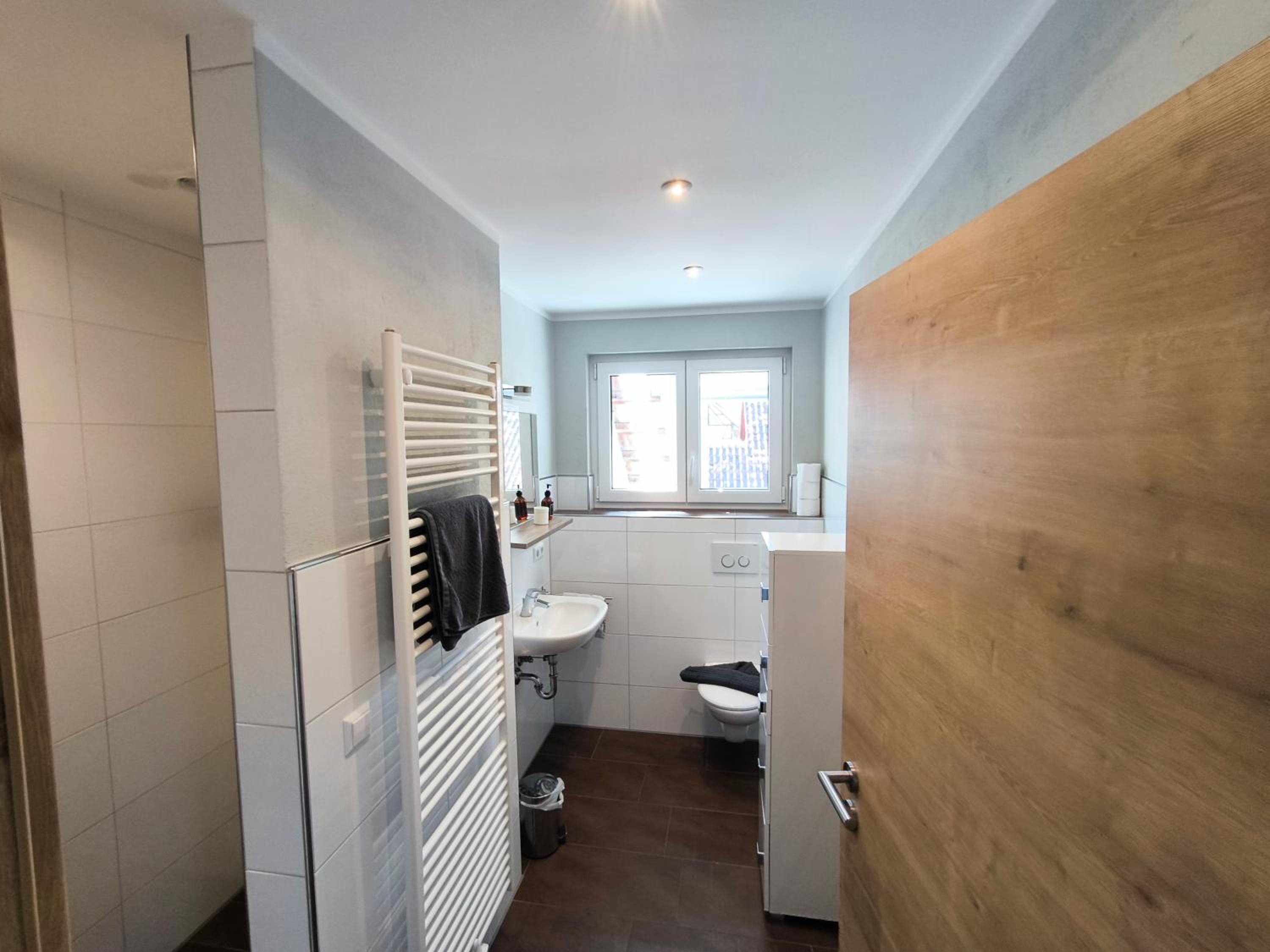 One-Bedroom Apartment with Balcony photo 2