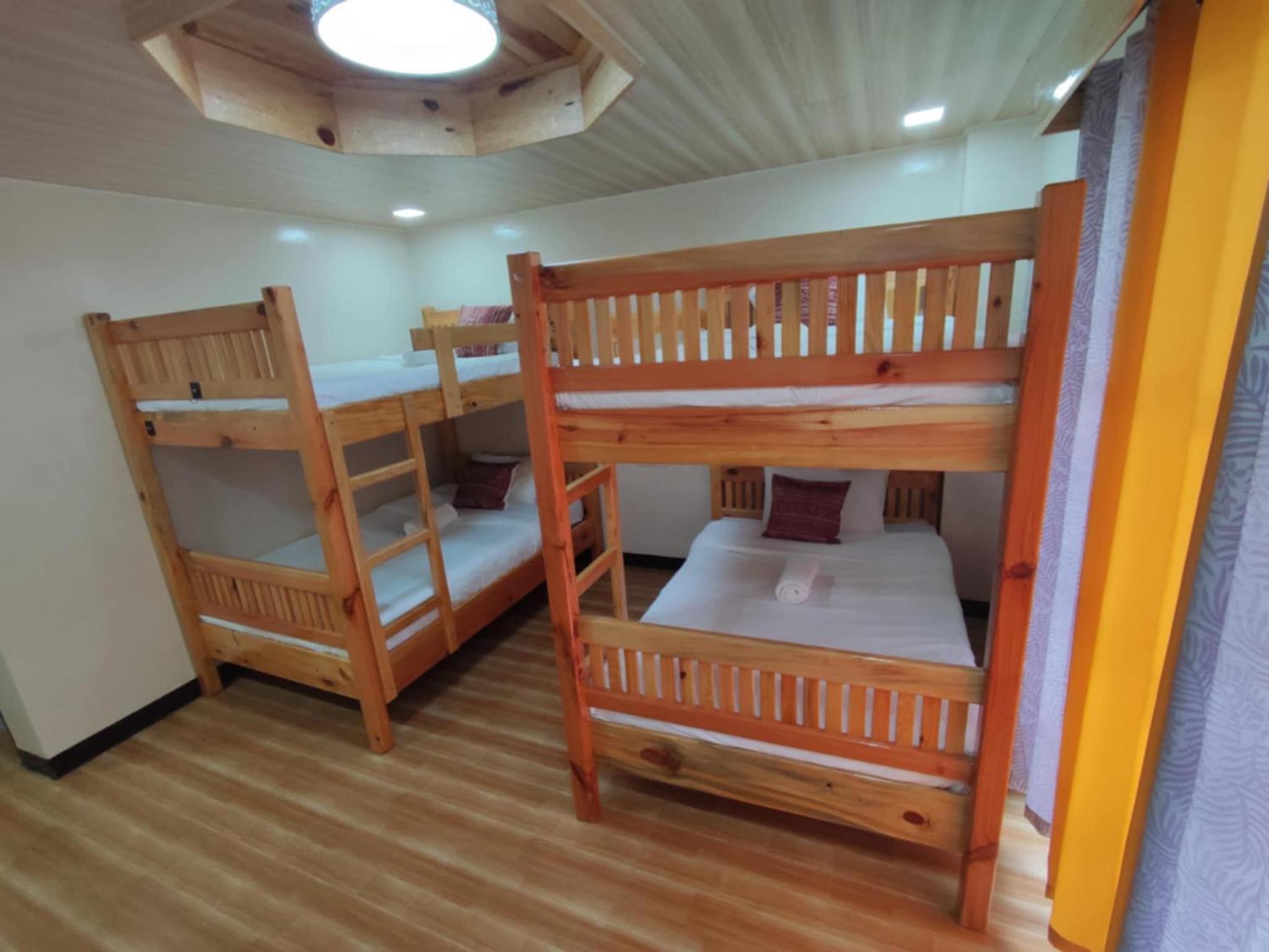 Mixed Dormitory Room photo 1