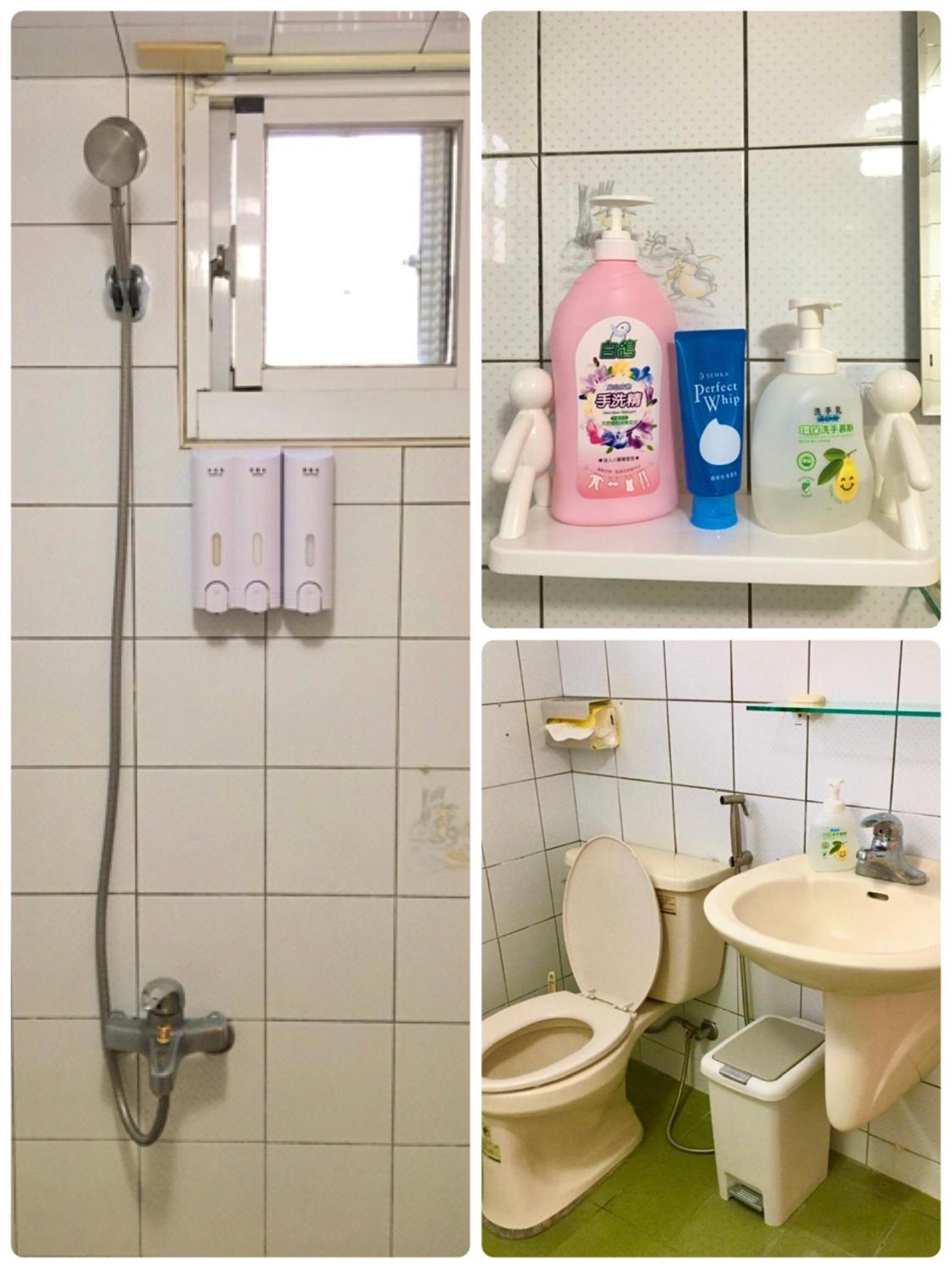 Double or Twin Room with Shared Bathroom photo 3