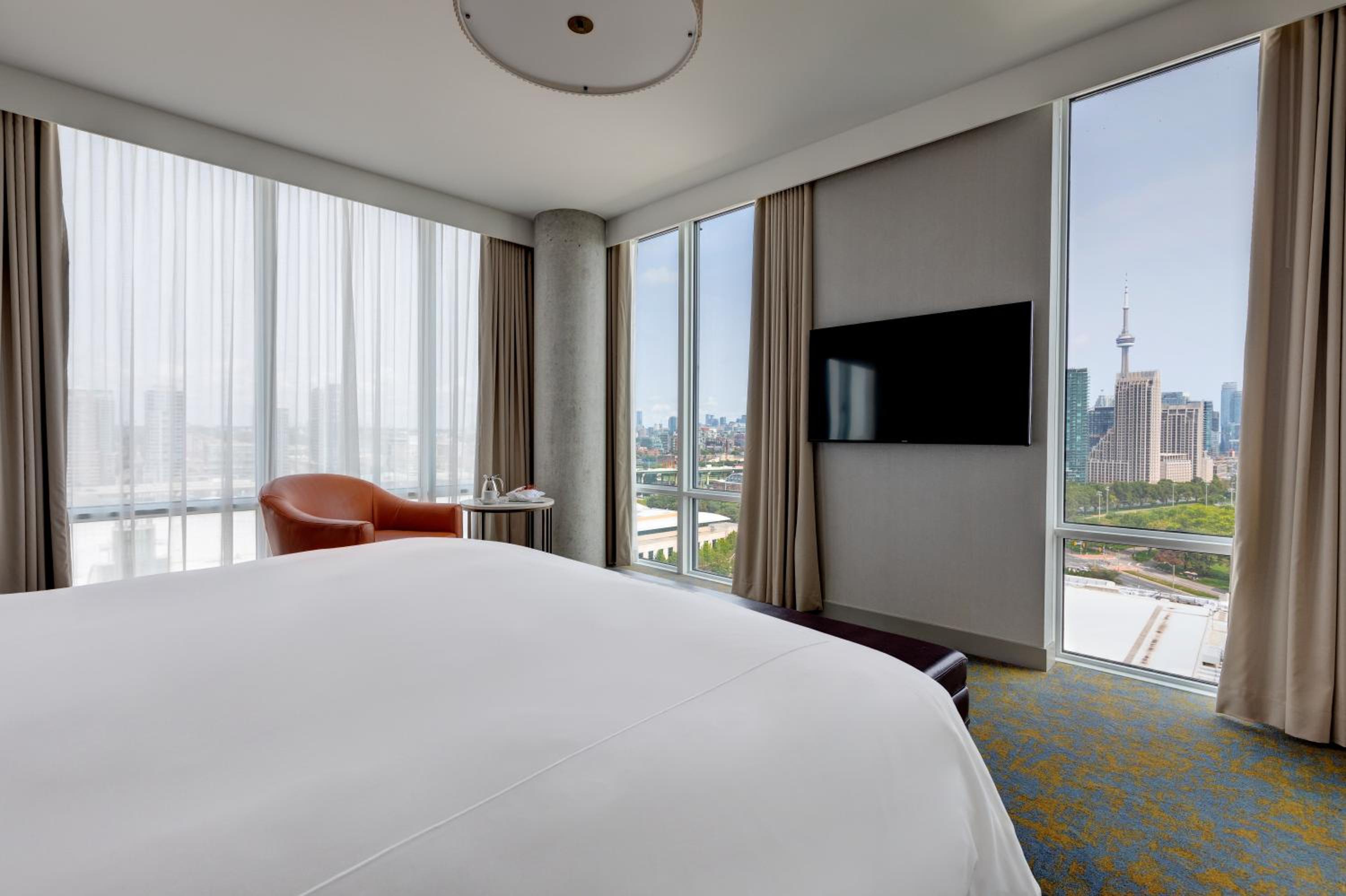 One-Bedroom Premium Suite
