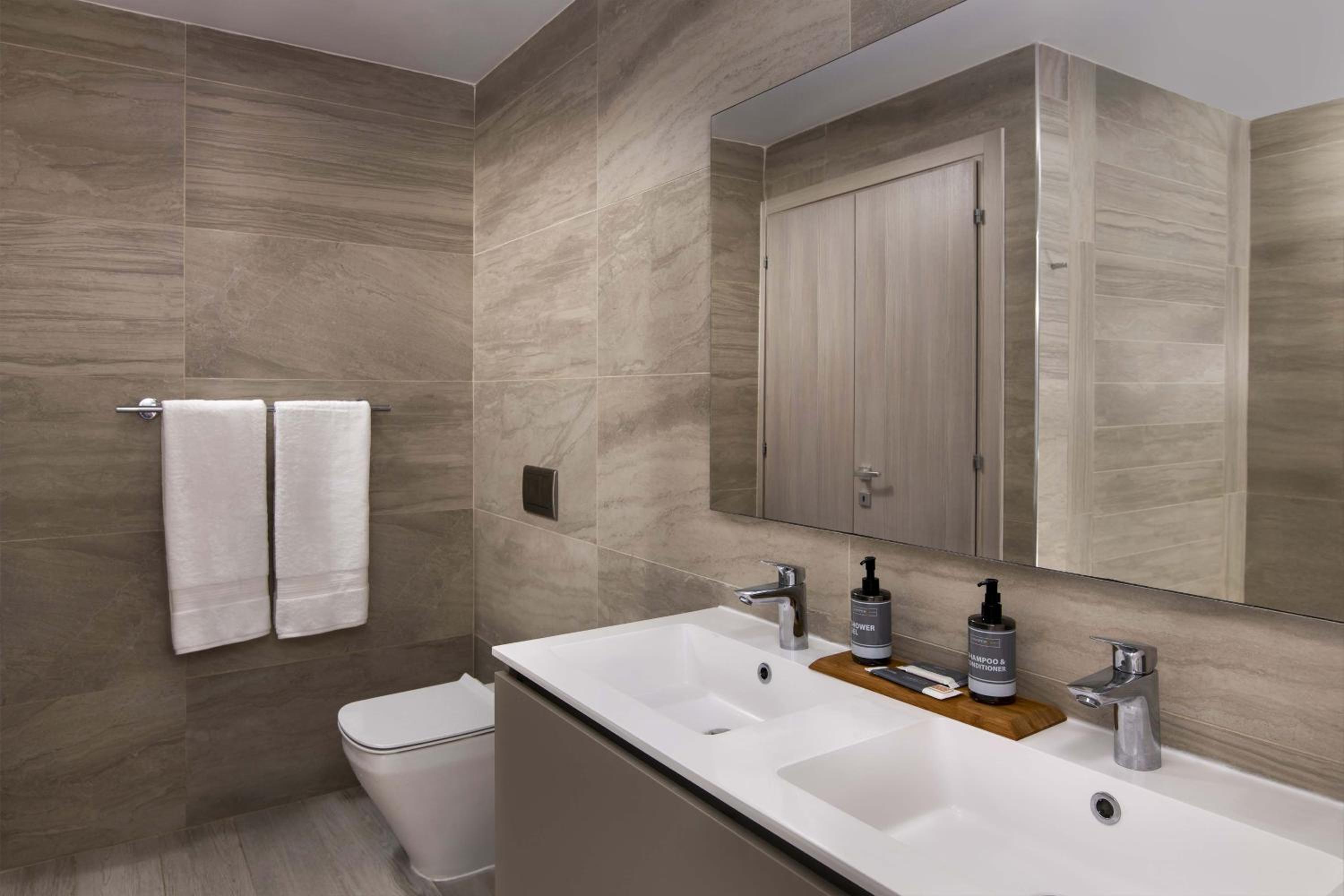 One Bedroom Deluxe