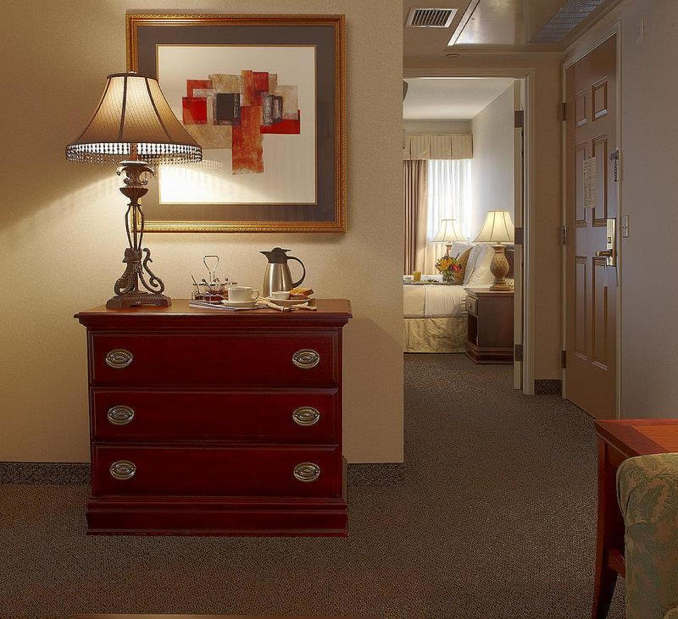 Suite with Two Double Beds with Sofa Bed - Non-smoking photo 3