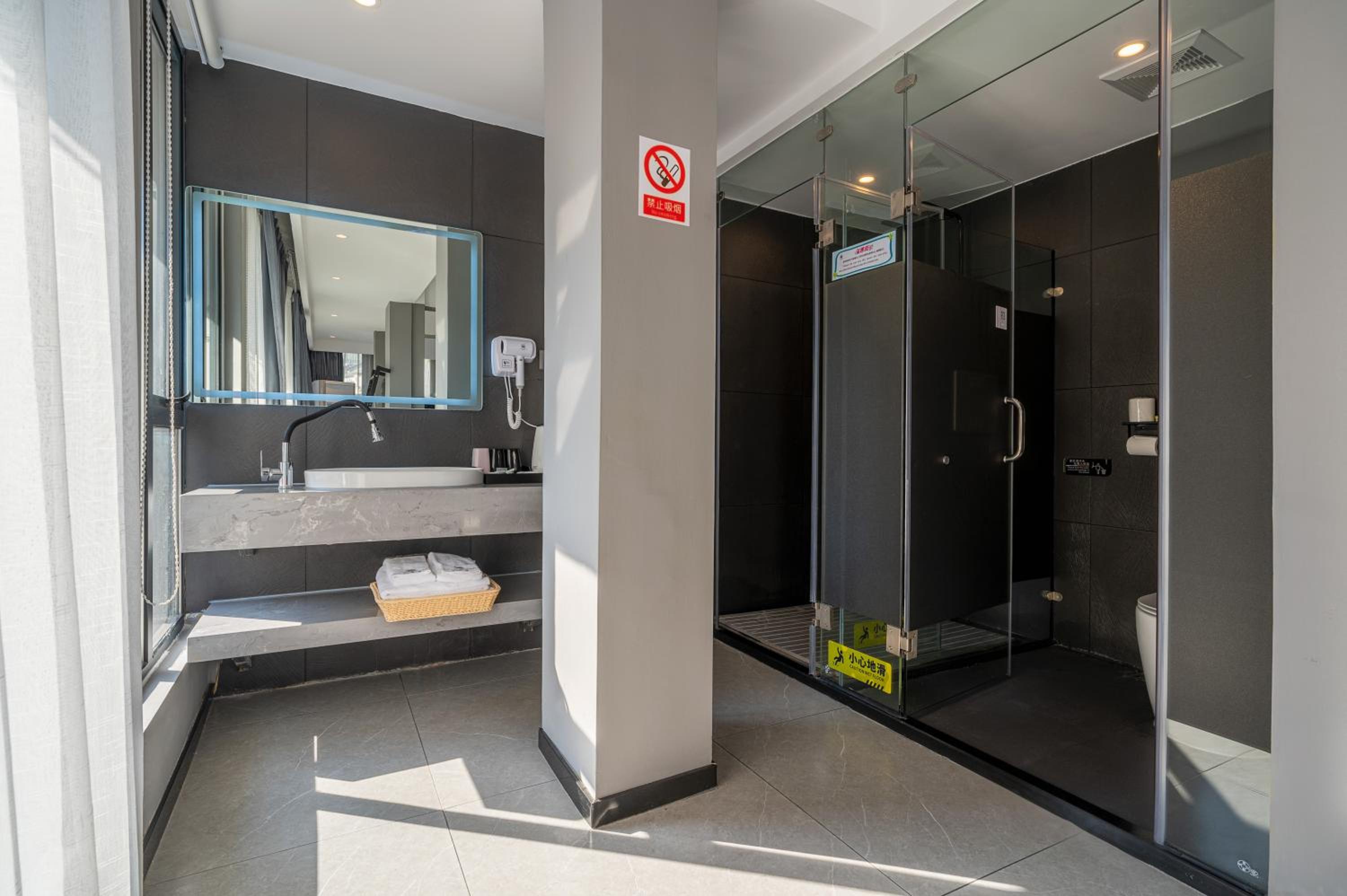 Triple Room with View photo 3