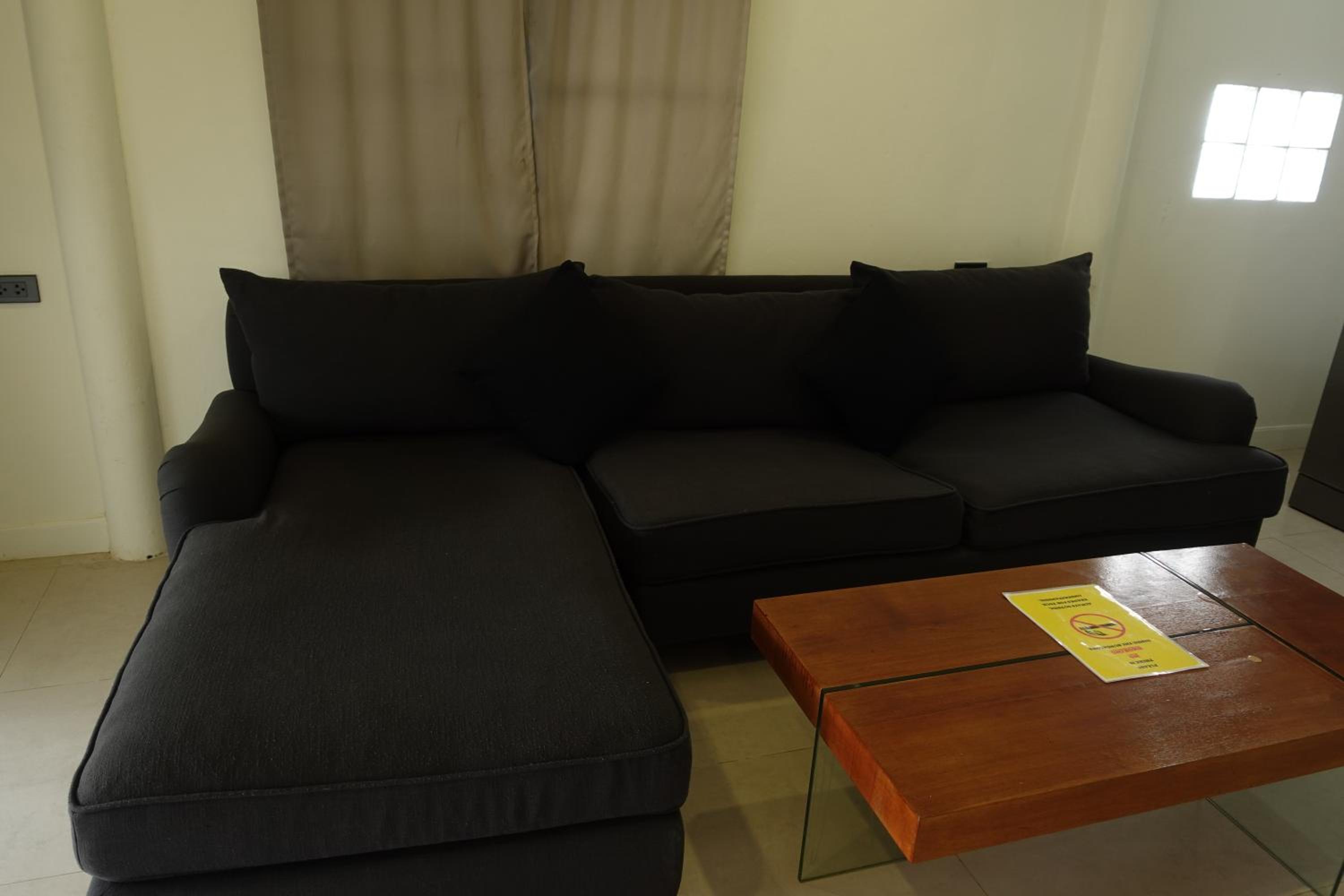 Superior Bungalow - Photo 4