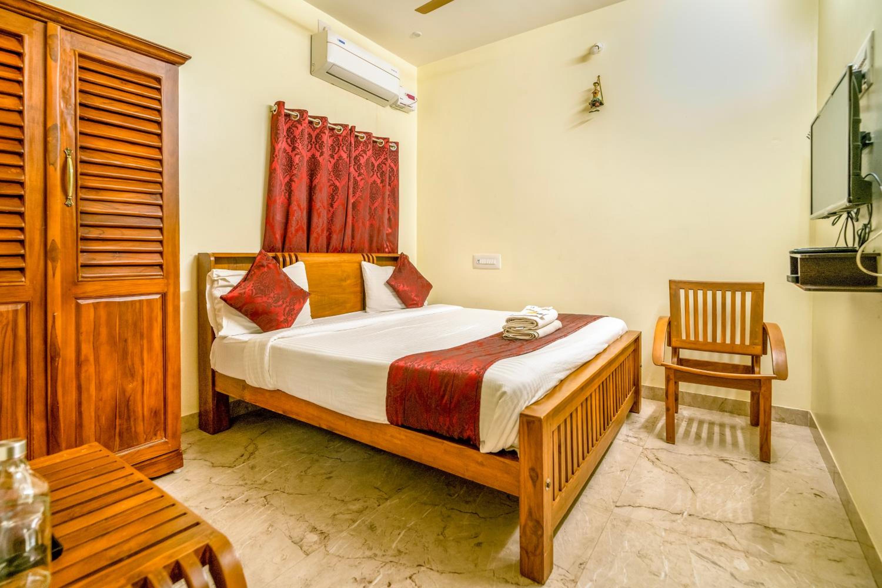 Deluxe Double Room - Photo 7