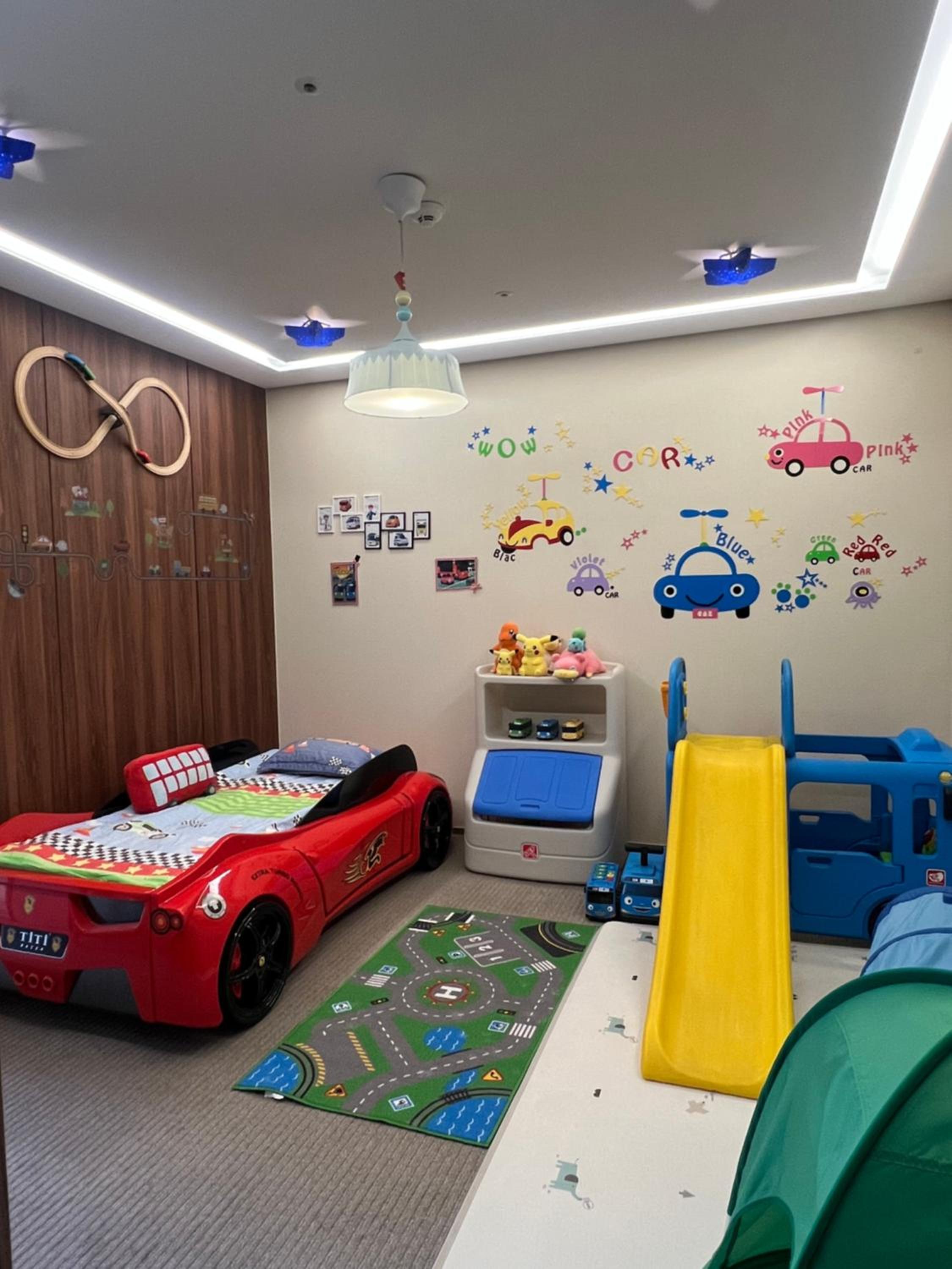 Kids Room Bus - Photo 3