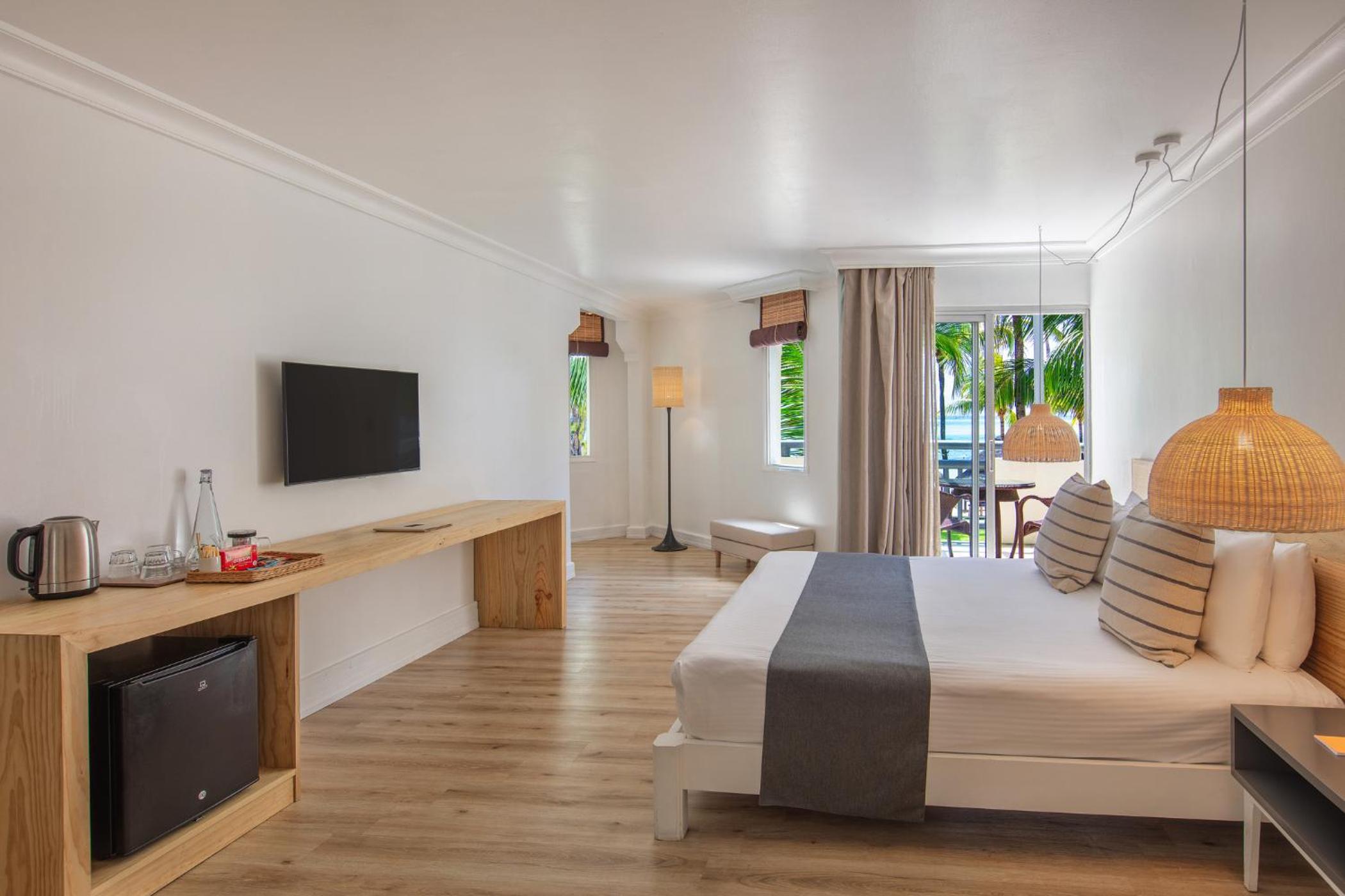 Deluxe Suite - Photo 2